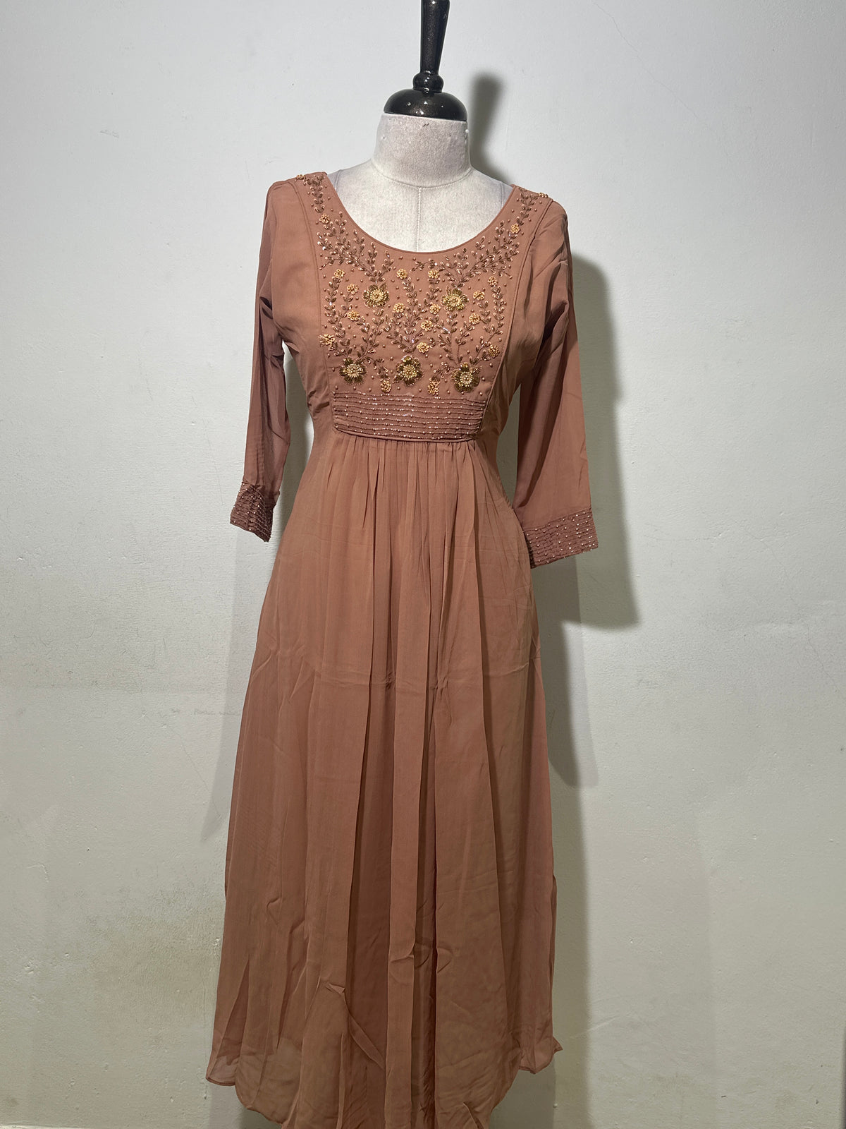 OFFER SALES TOP'S - IHA 35190