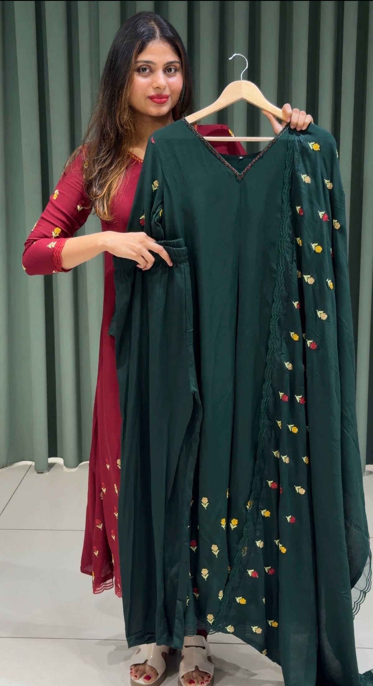 CRUSHED RAYON TOP,BOTTOM AND DUPATTA - IHA 36015