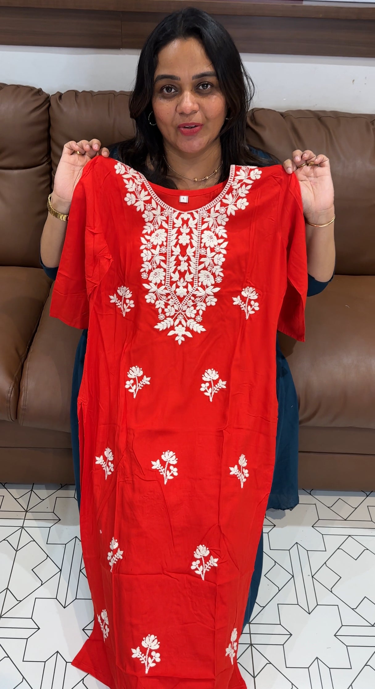 CHIKANKARI LONG TOPS - IHA 27961