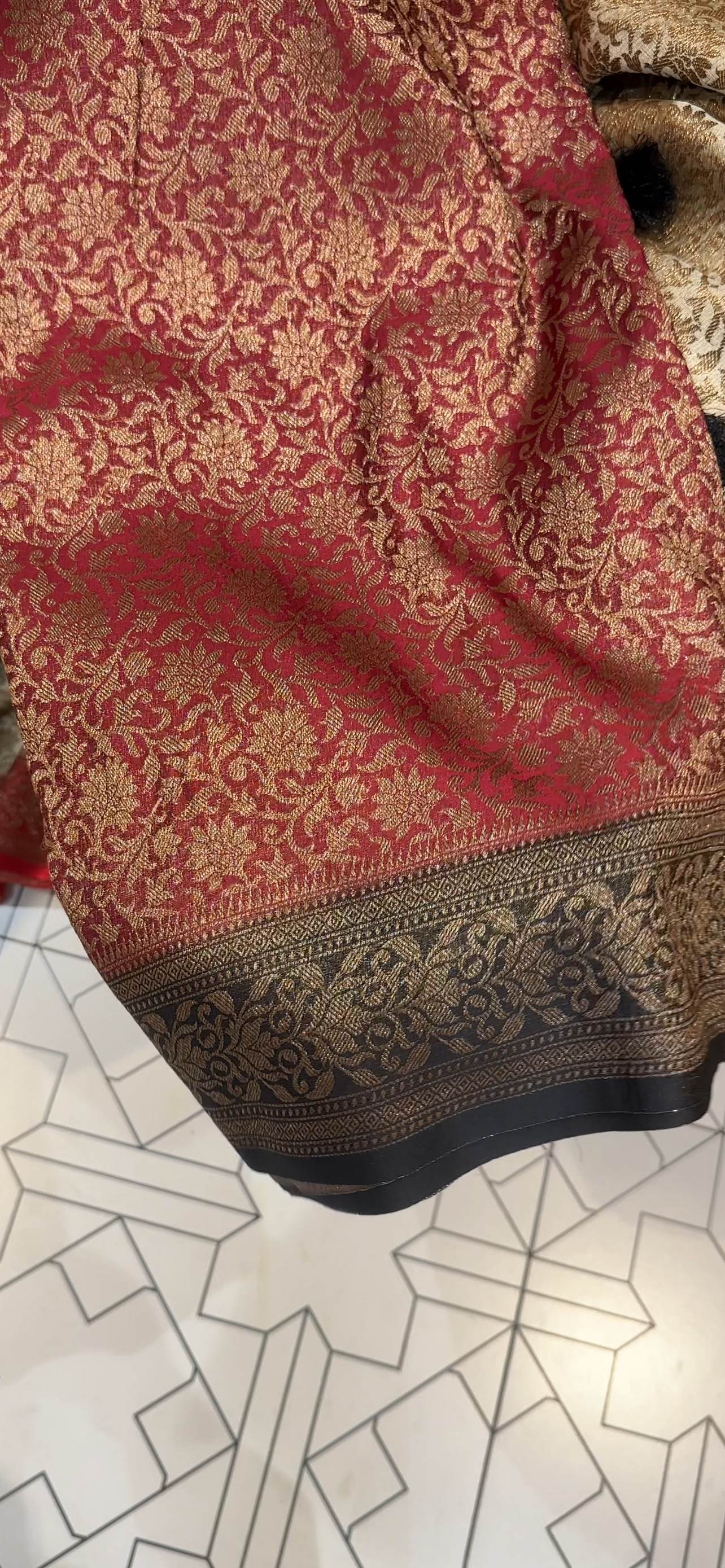 KATAN BANARASI SAREES - IHA 35064