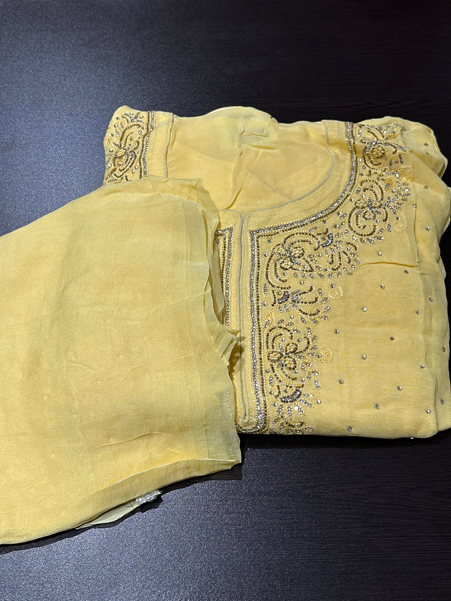 OFFER SALES UNSTITCHED SALWAR SUITS -  IHA 34157