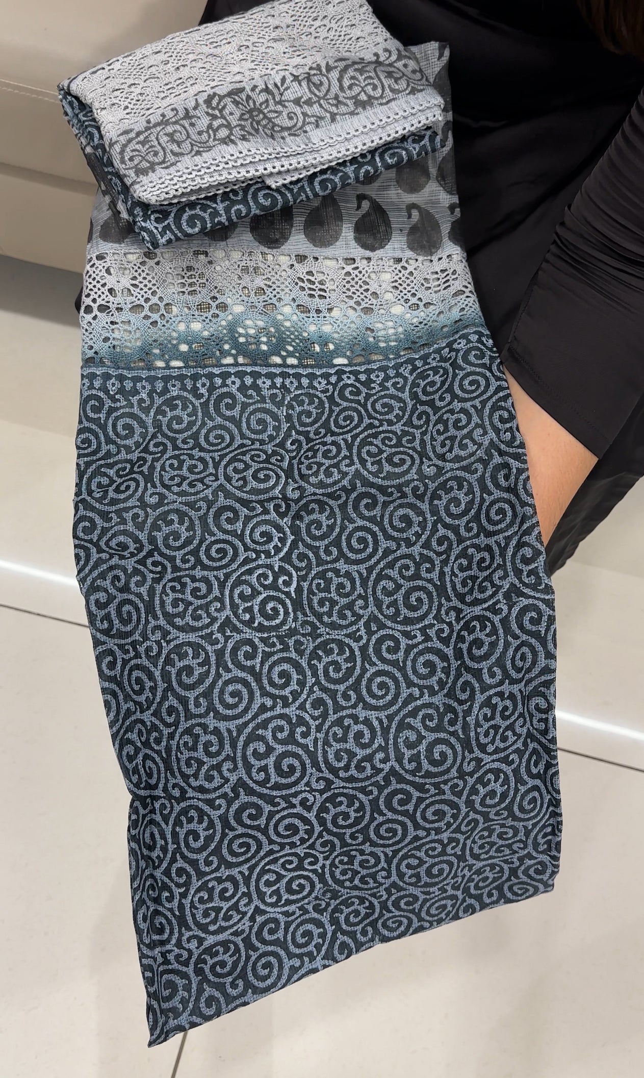 BLOCK PRINTED UNSTITCHED SALWAR SUITS - IHA 28601