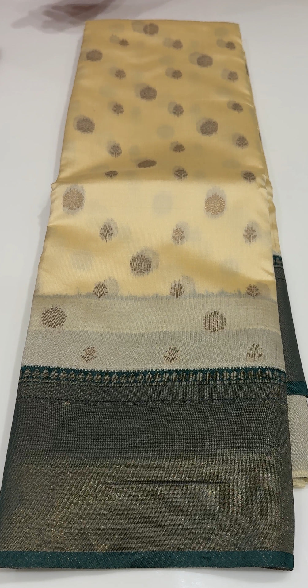 BUDGET BUY SILK SAREE - IHA 16935