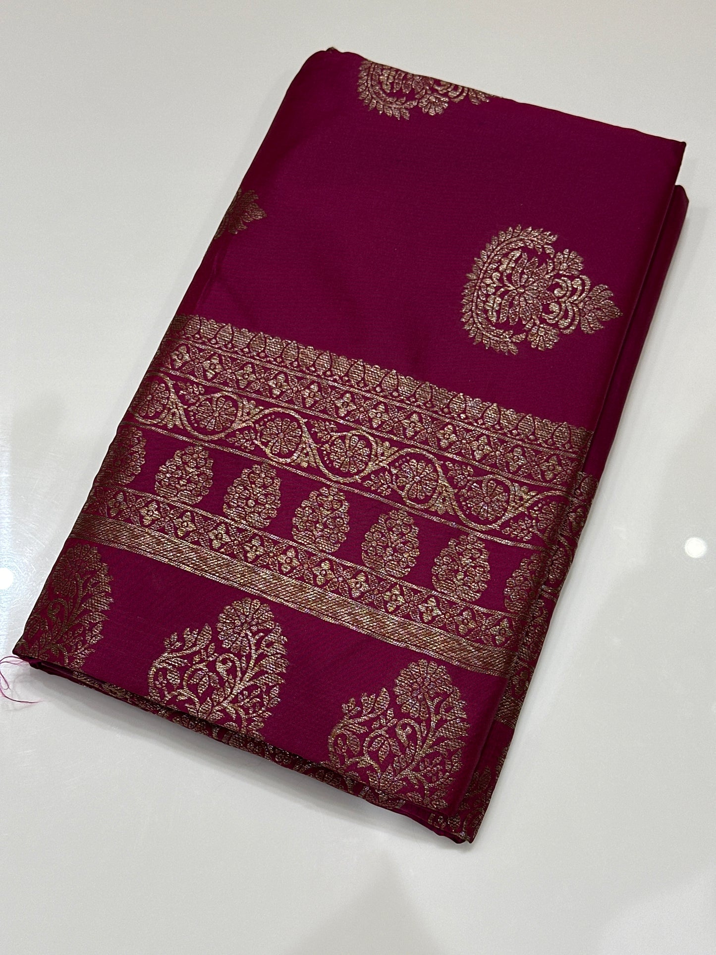 OFFER SALES SAREES - IHA 27131
