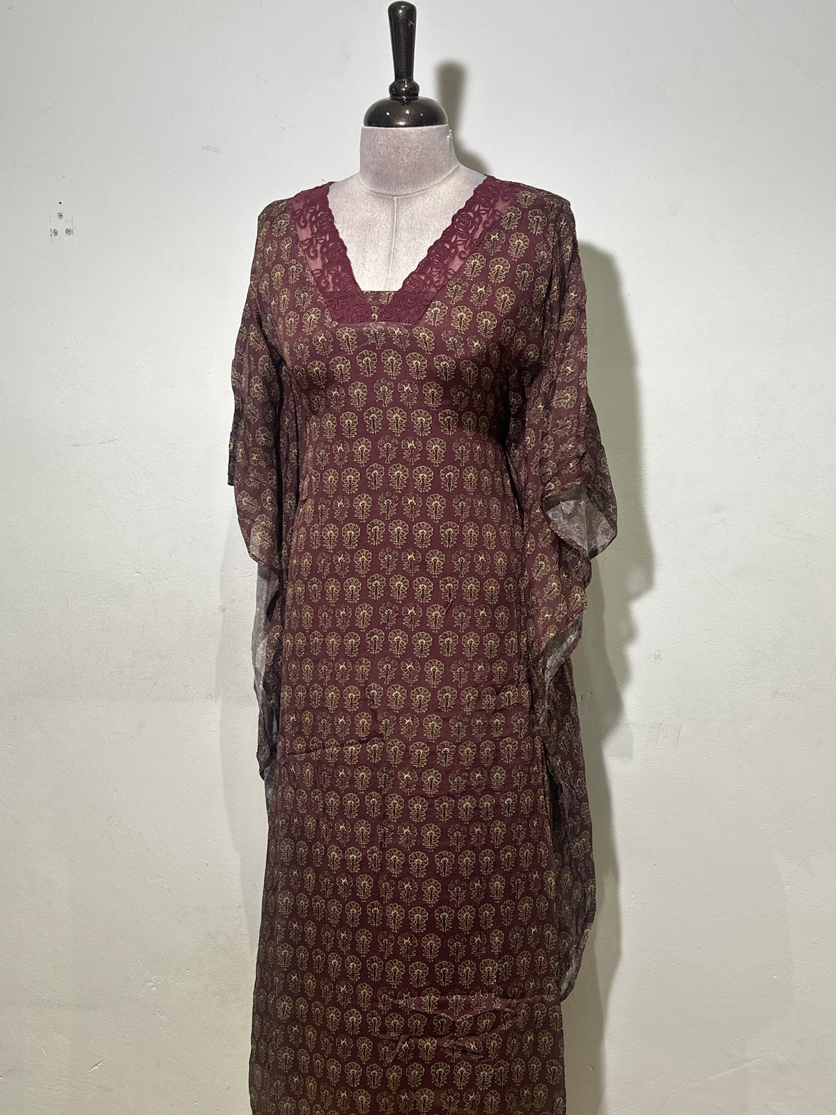 OFFER SALES TOP'S -  IHA 35796