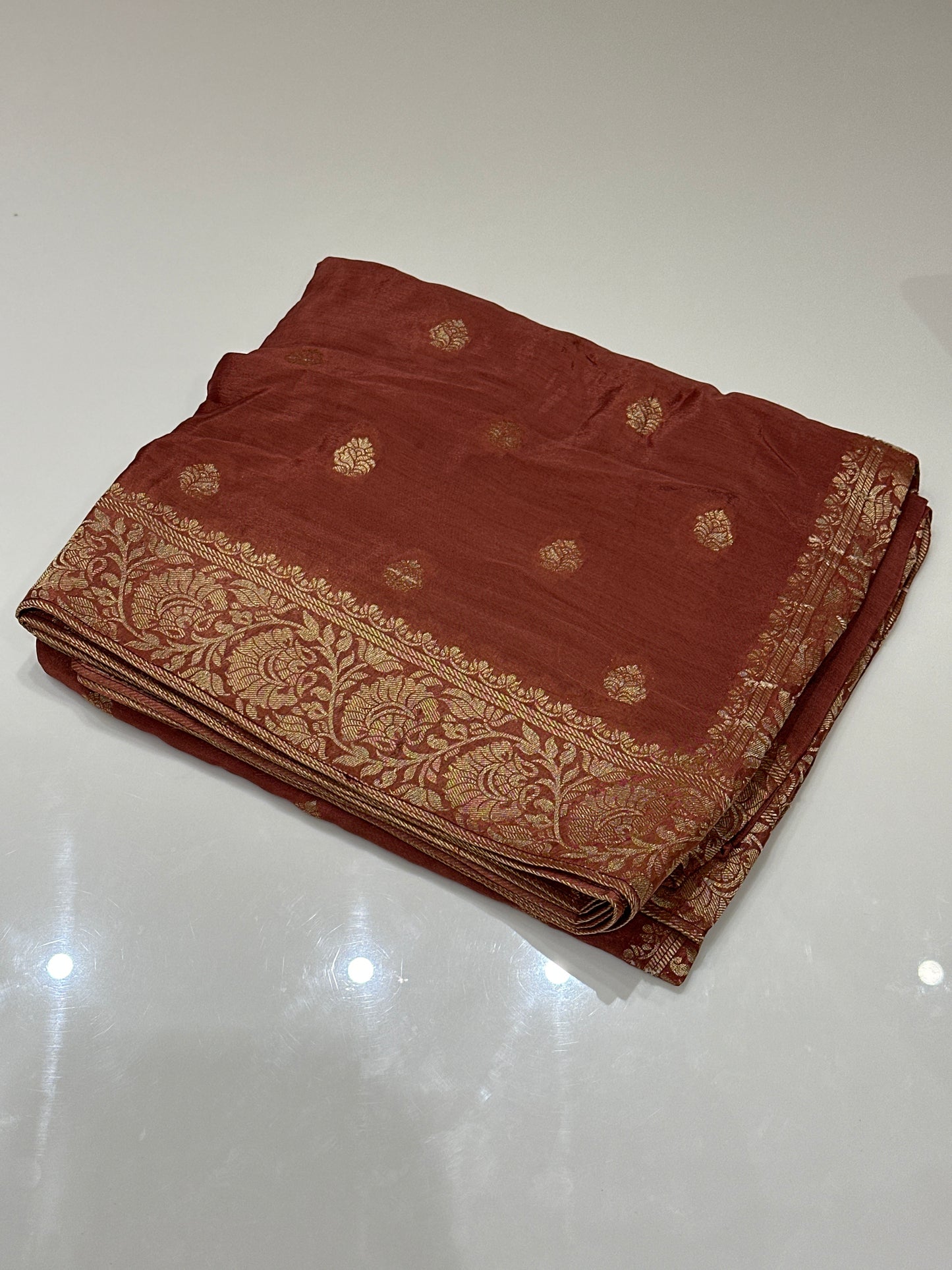 OFFER SALES SAREES - IHA 27131