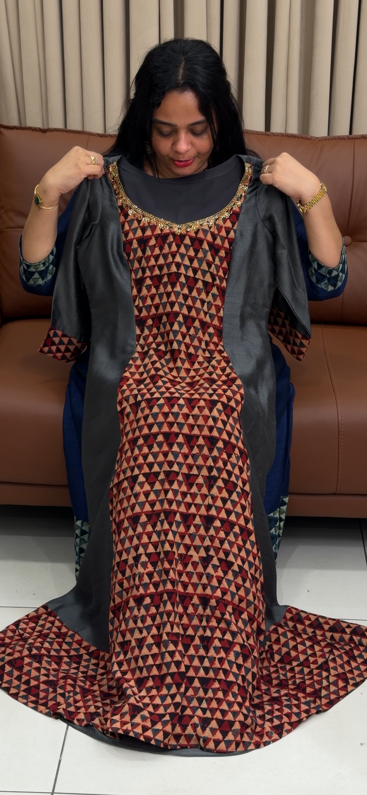 IHA'S IN-HOUSE ALINE TOPS - IHA 34520