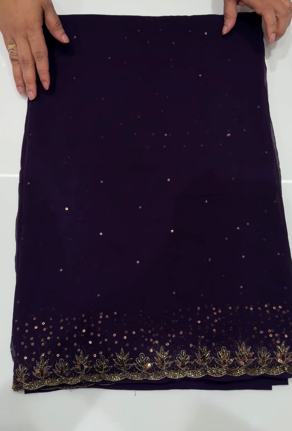 OFFER SALES SAREES - IHA 35424