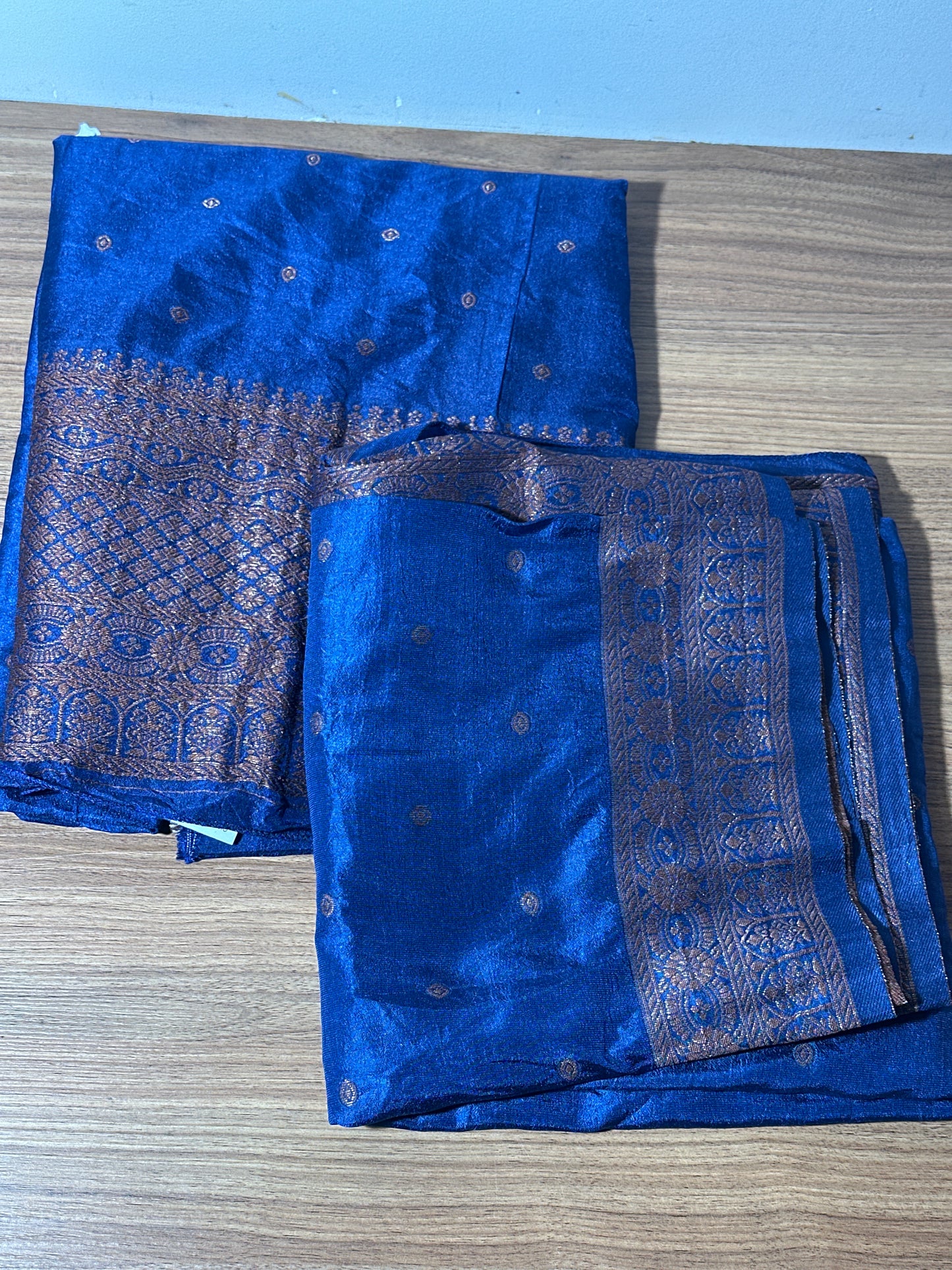 OFFER SALES UNSTITCHED SALWAR SUITS -  IHA 33637
