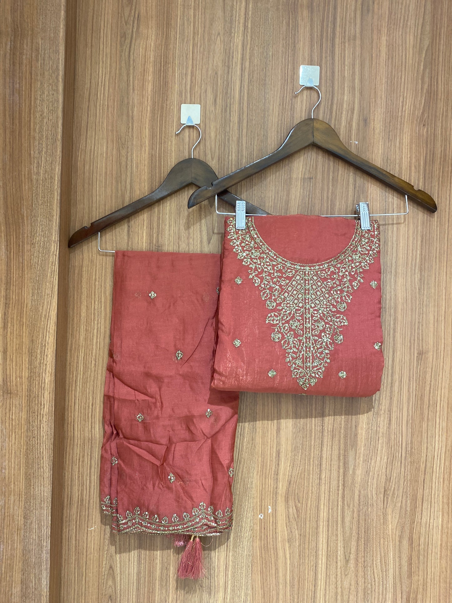 OFFER SALES UNSTITCHED SALWAR SUITS - IHA 26889