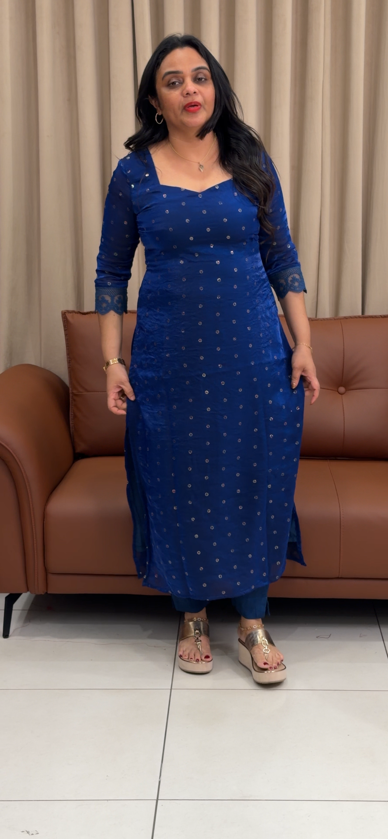 IHA'S IN-HOUSE TOP AND BOTTOM - IHA 33346
