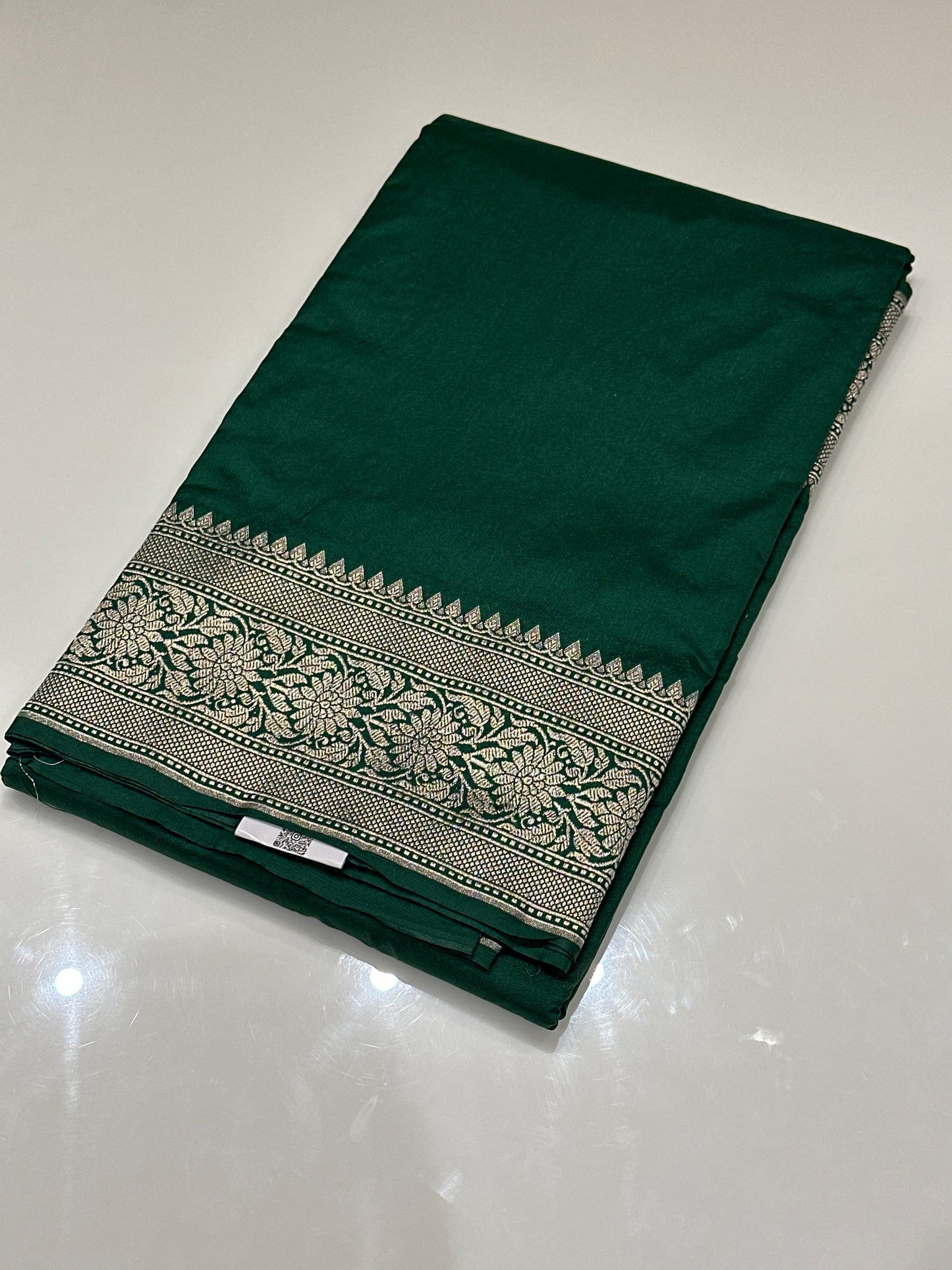 OFFER SALES SAREES - IHA 27137