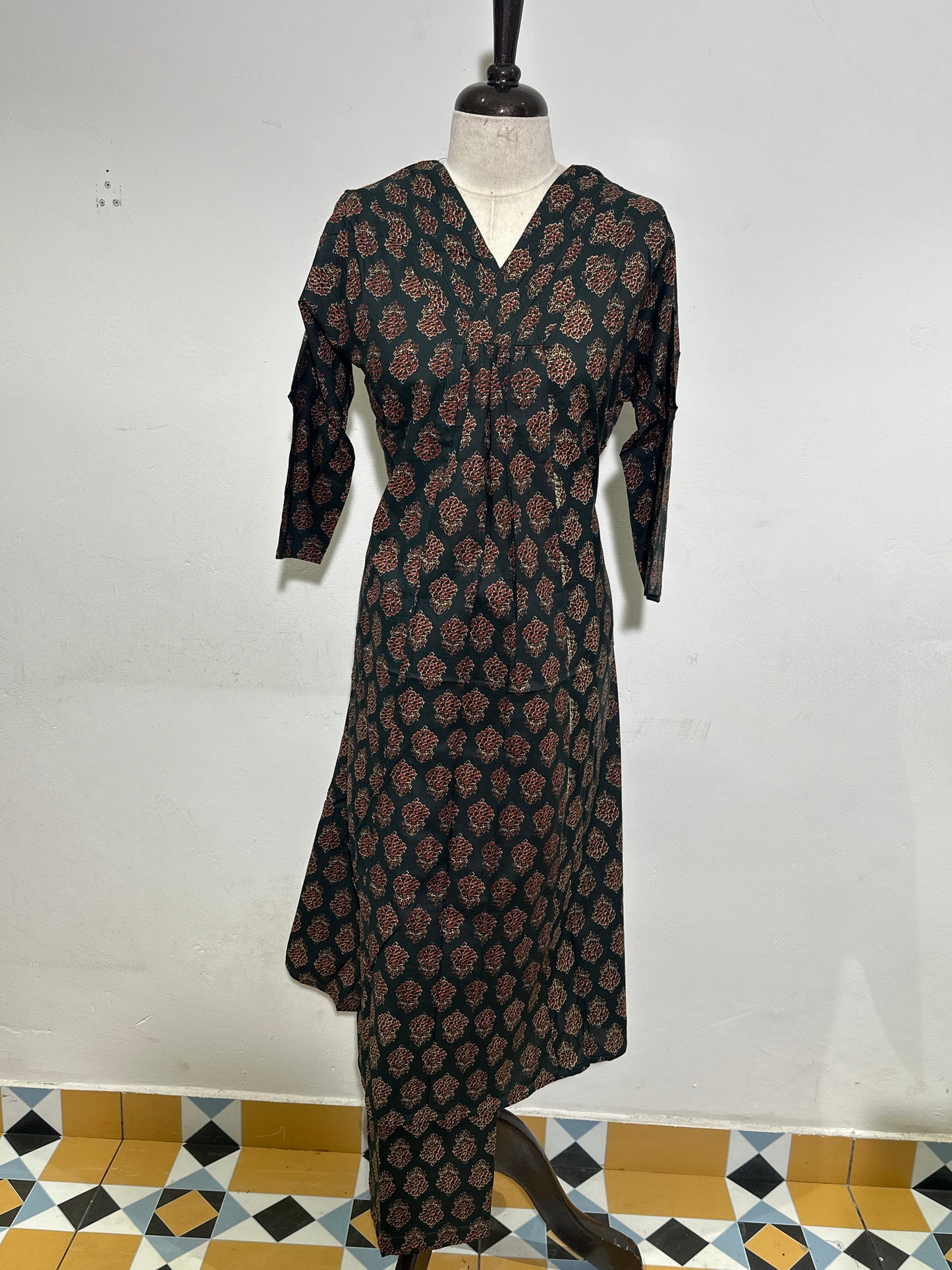 OFFER SALES TOP AND BOTTOM  -  IHA 34262
