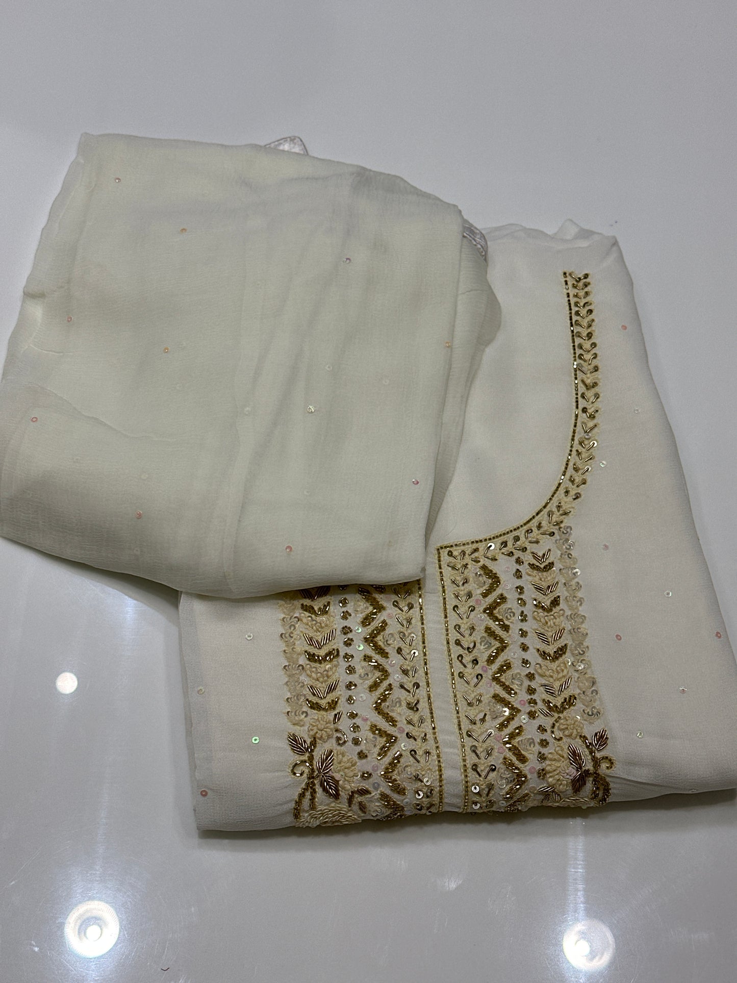 OFFER SALES UNSTITCHED SALWAR SUITS -  IHA 33532
