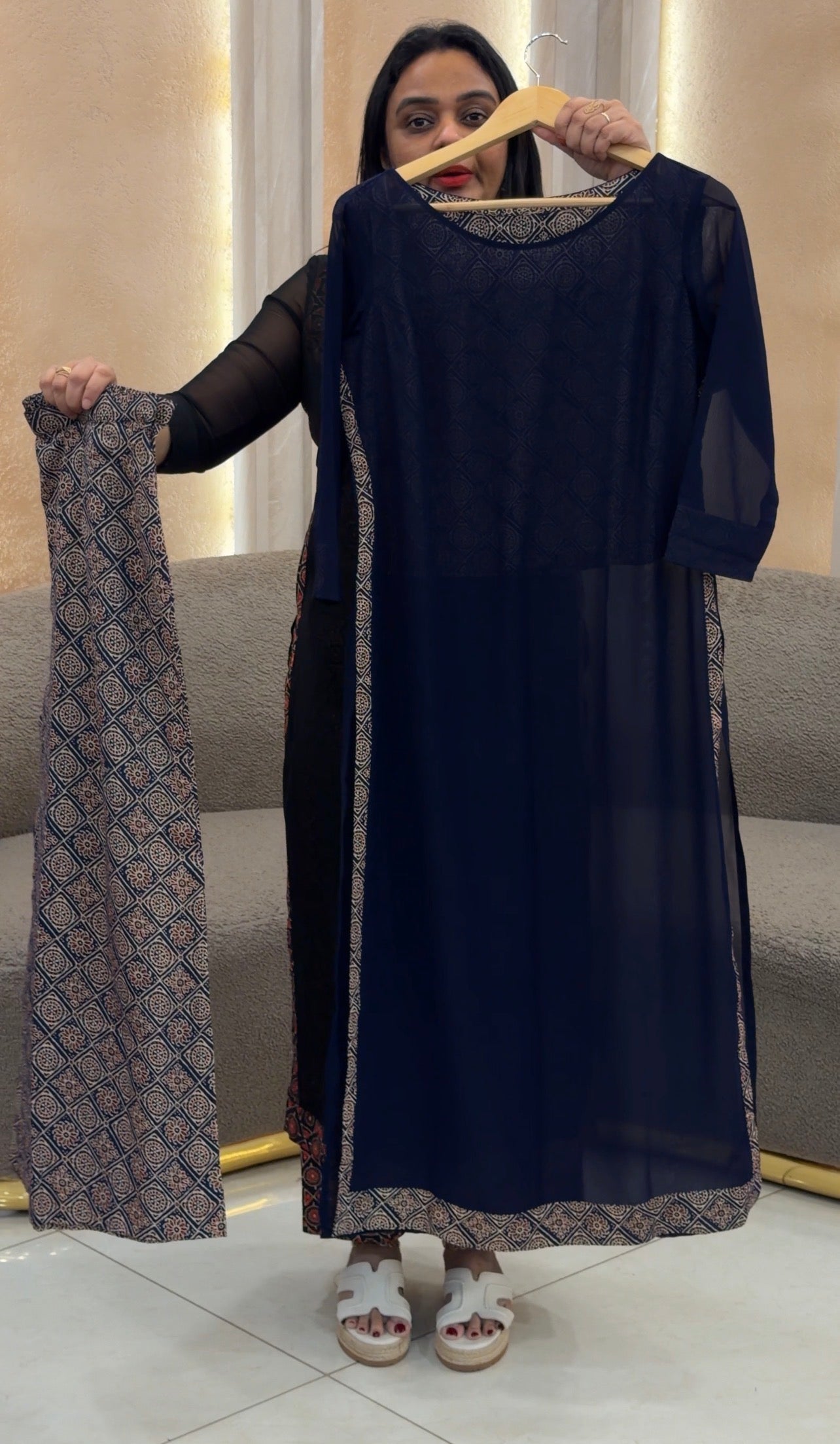 IHA'S IN-HOUSE GEORGETTE CO-ORDS SETS - IHA 33386