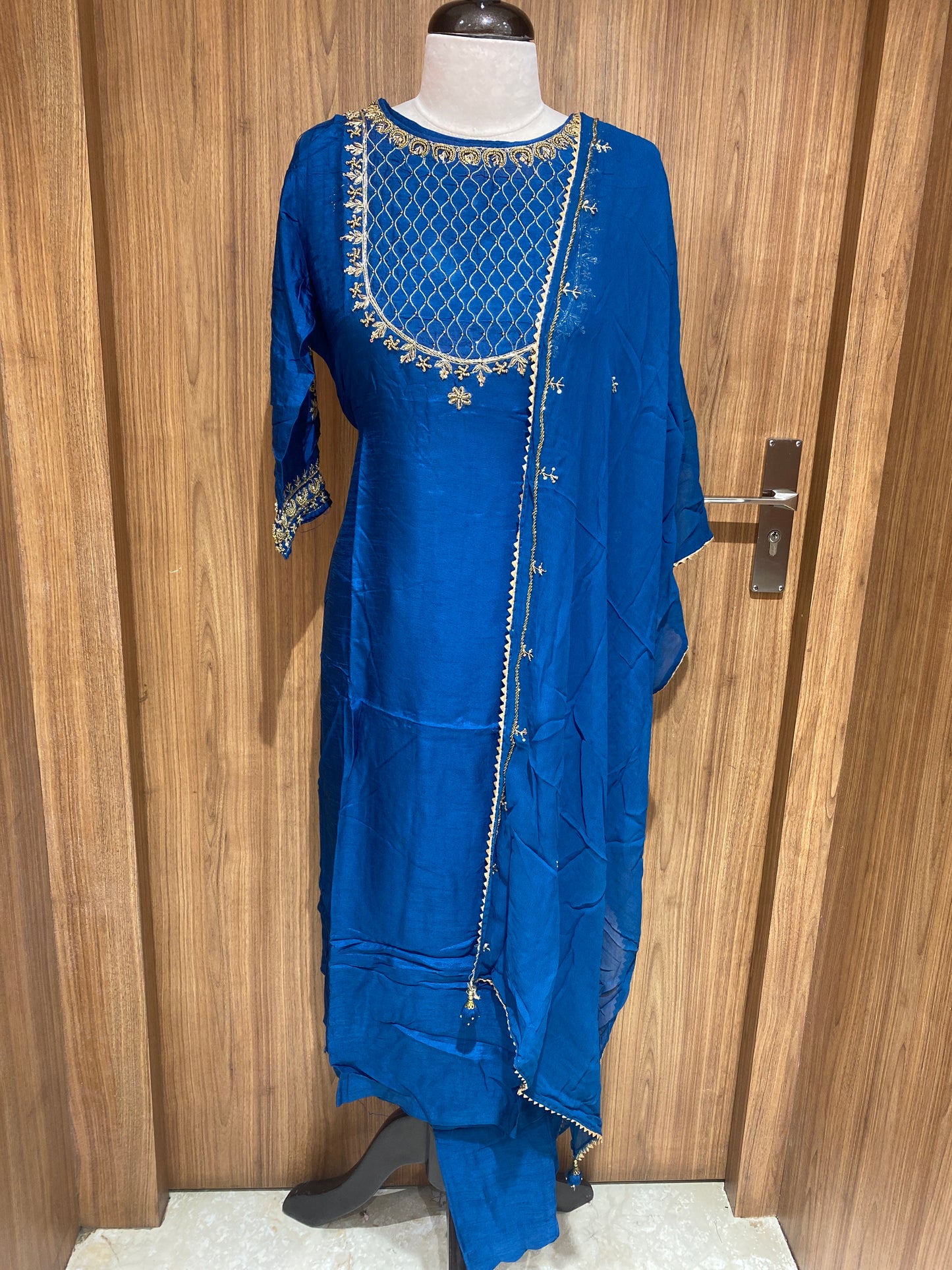 OFFER SALES TOP AND BOTTOM - IHA 27066
