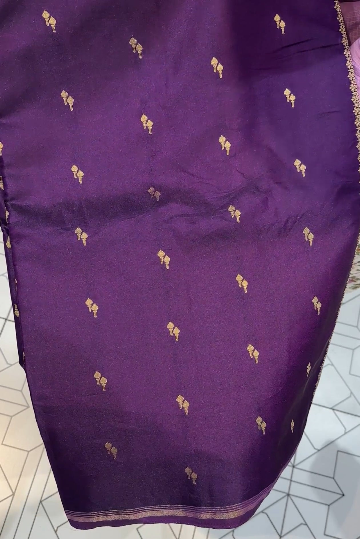 KATAN BANARASI SAREE - IHA 19221