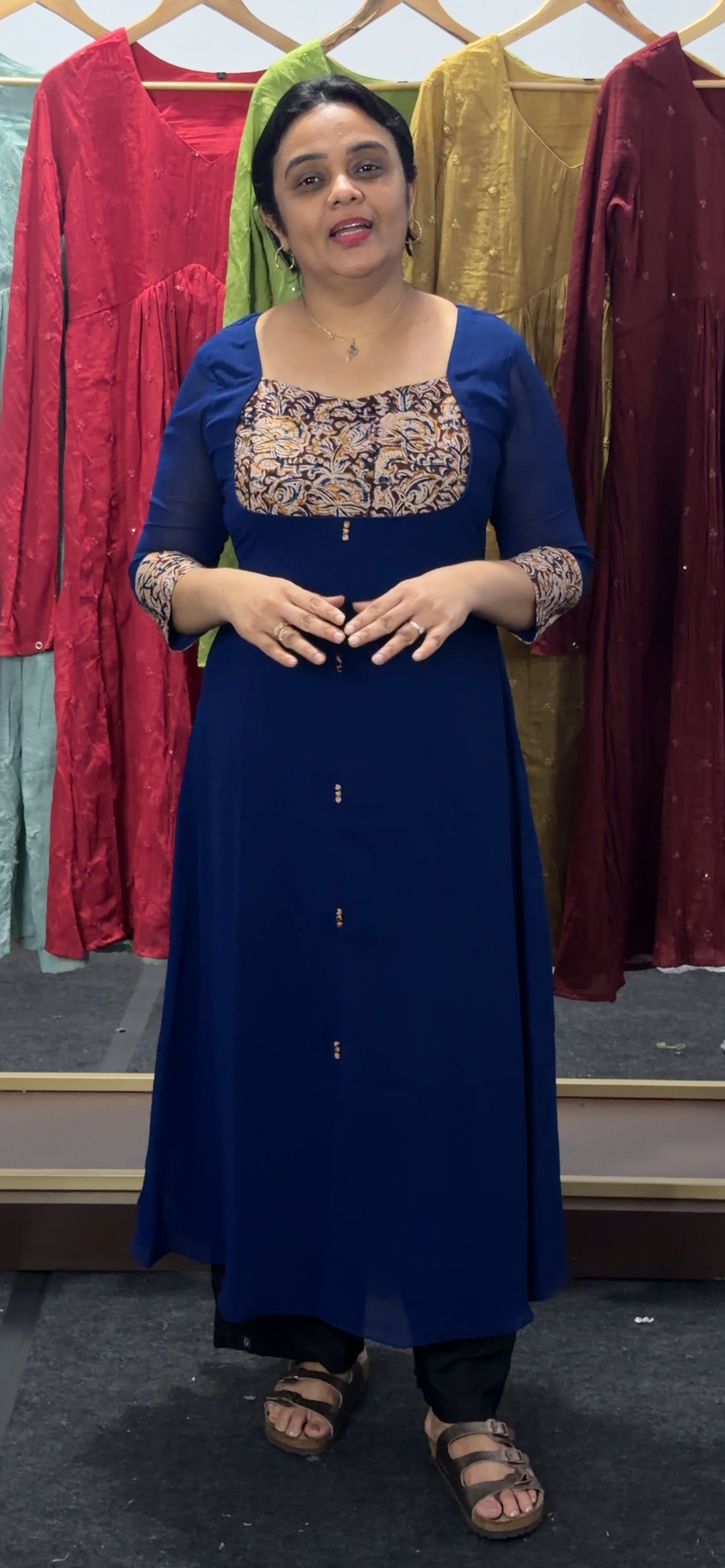 IHA'S IN-HOUSE FAUX GEORGETTE ALINE TOPS - IHA 36052