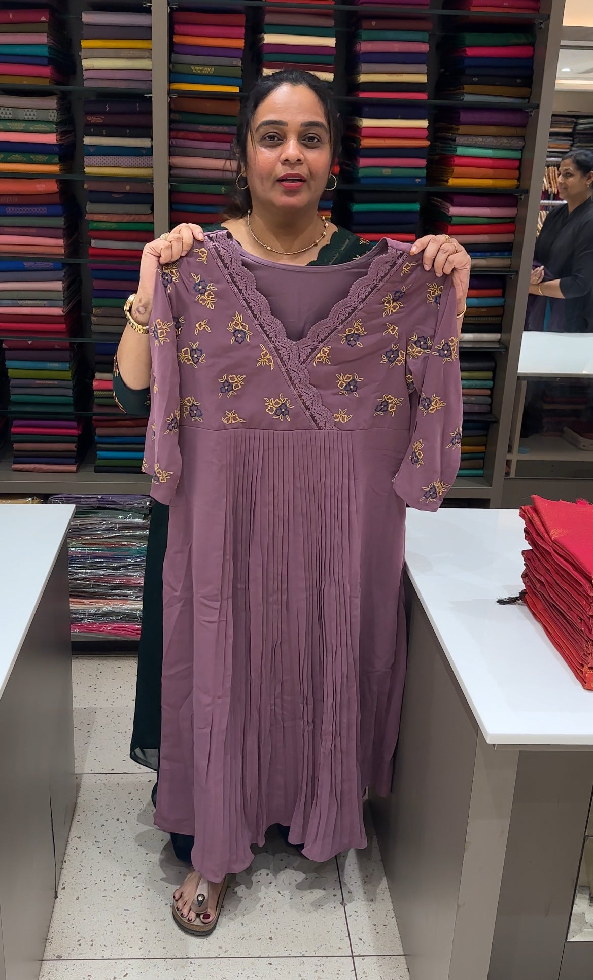 IHA'S IN-HOUSE GEORGETTE ALINE TOPS - IHA 26504