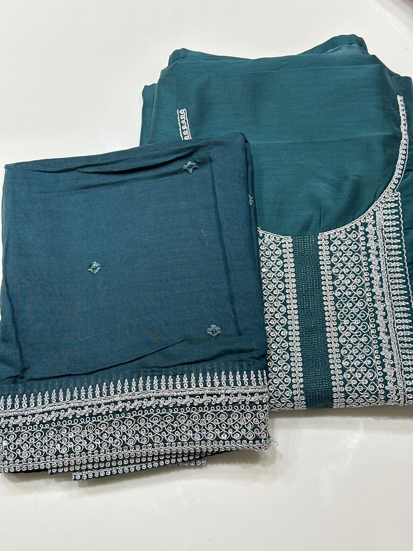 OFFER SALES UNSTITCHED SALWAR SUITS -  IHA 33697