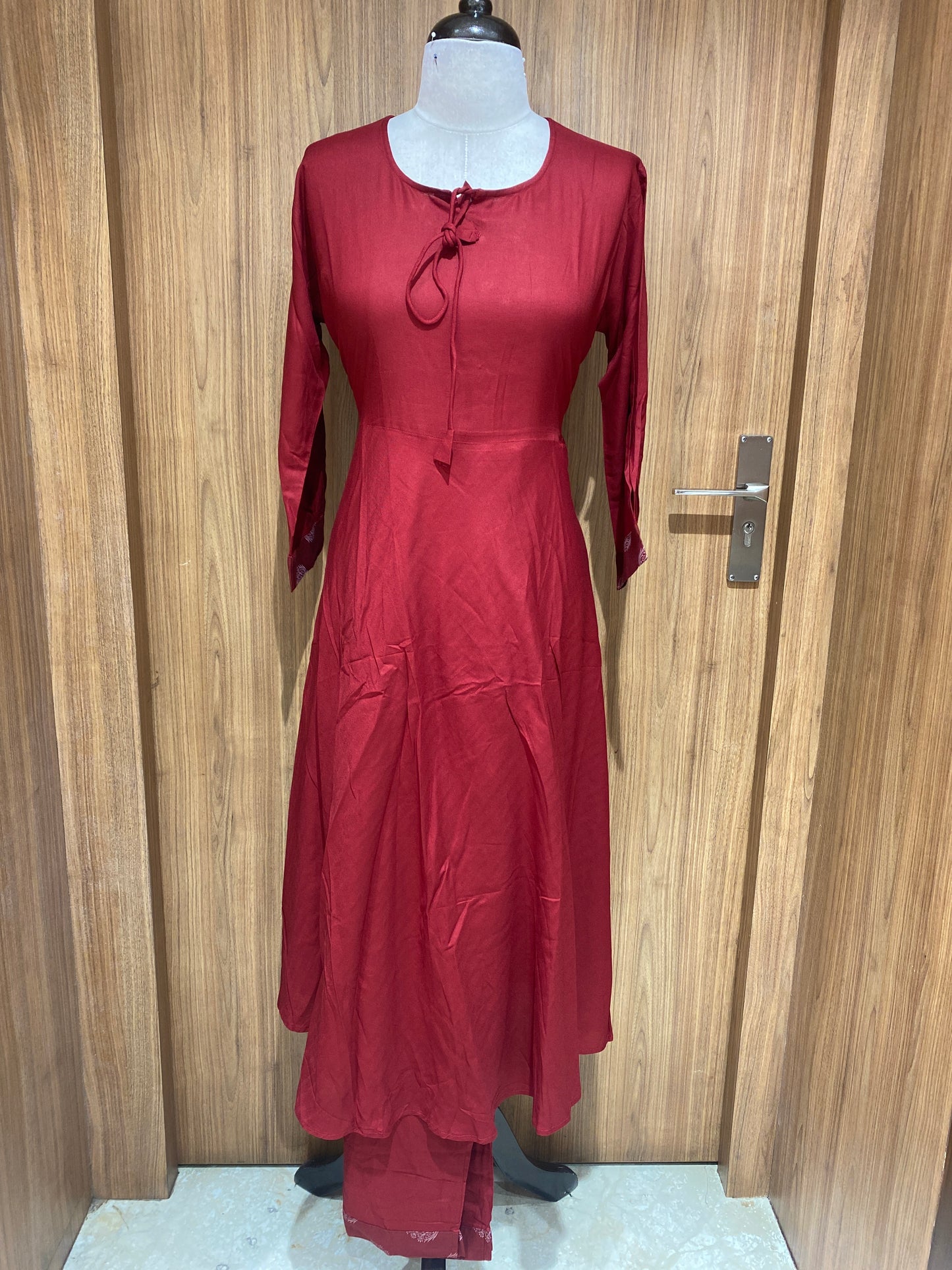 OFFER SALES TOP AND BOTTOM - IHA 27057