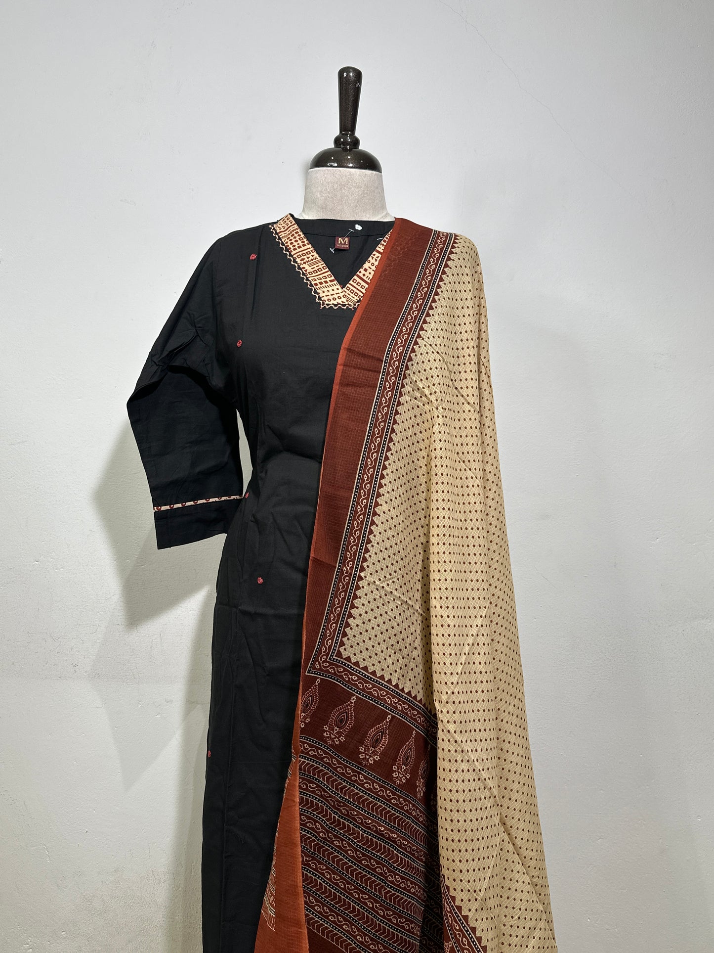 OFFER SALES TOP AND  BOTTOM  -  IHA 34424