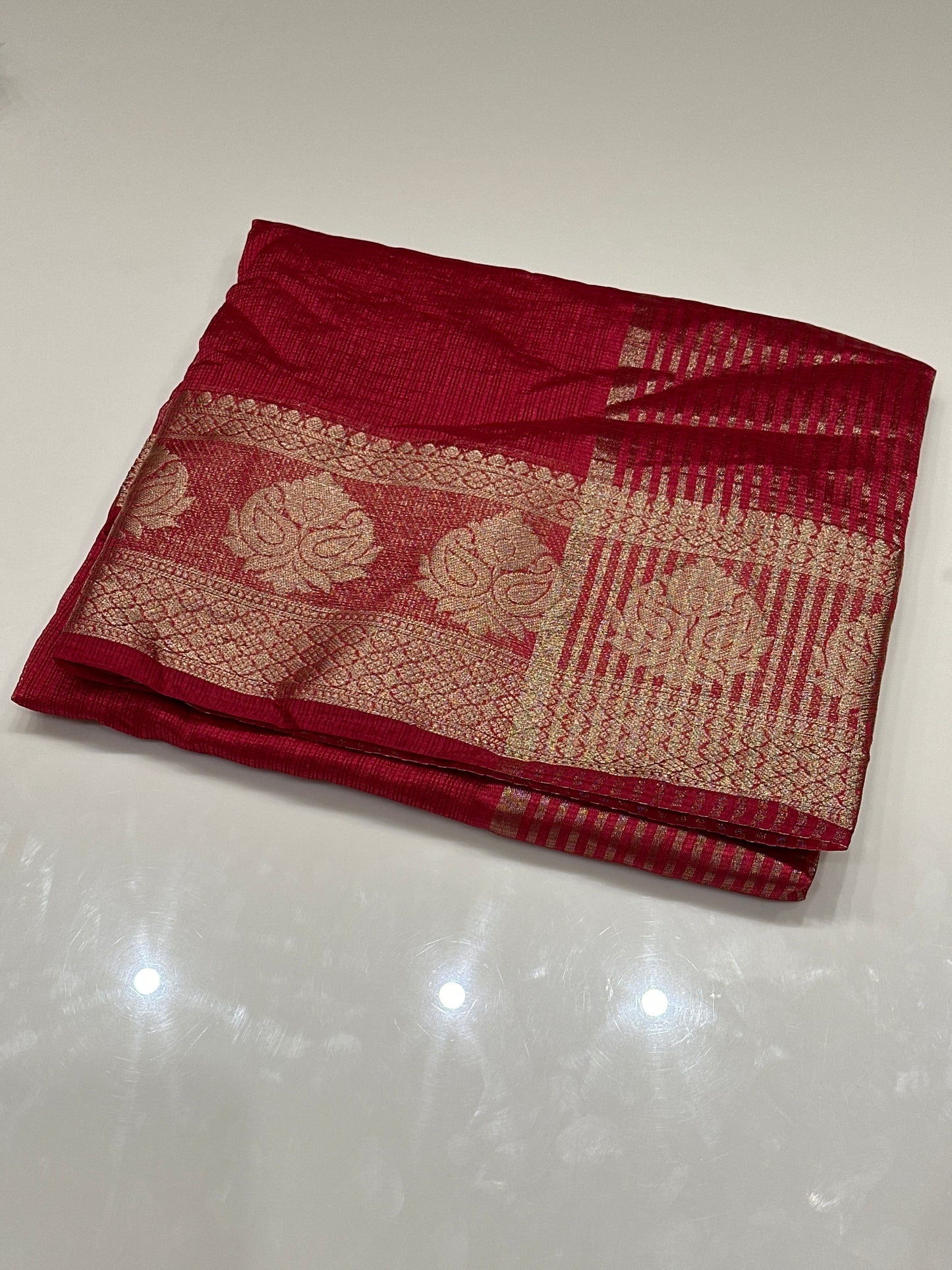 OFFER SALES SAREES - IHA 27172