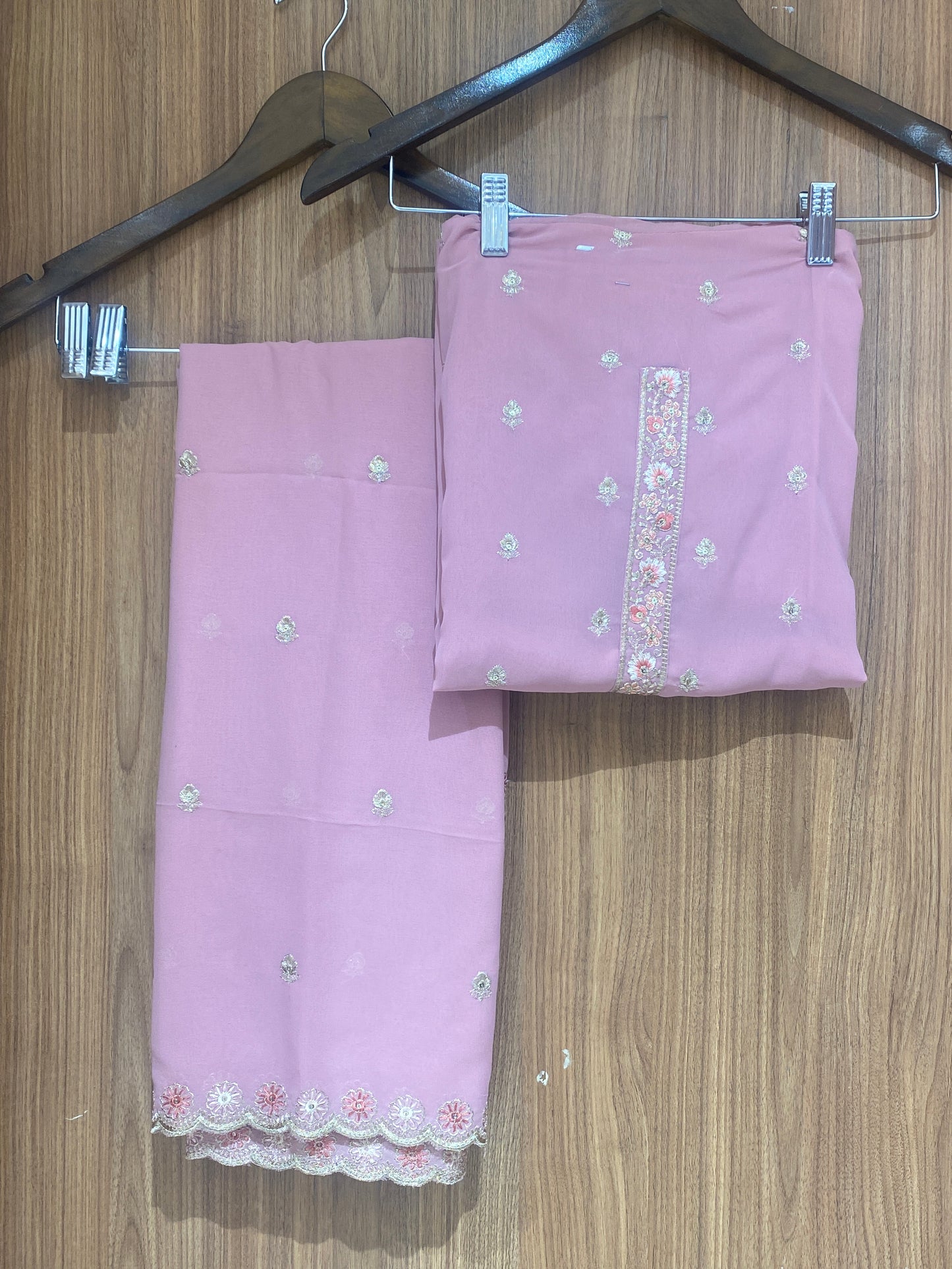 OFFER SALES UNSTITCHED SALWAR SUITS - IHA 26949