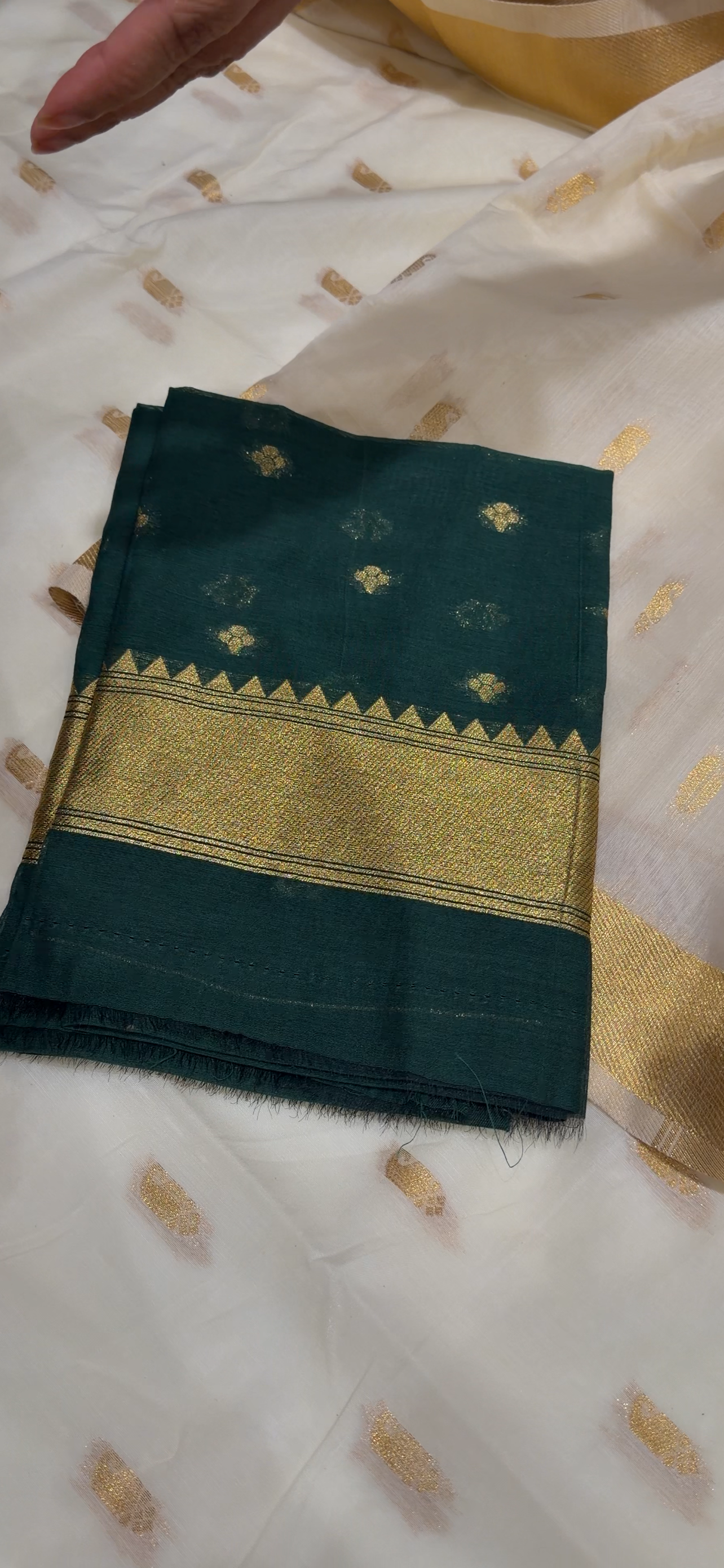 MUL CHANDERI SAREES - IHA 34113