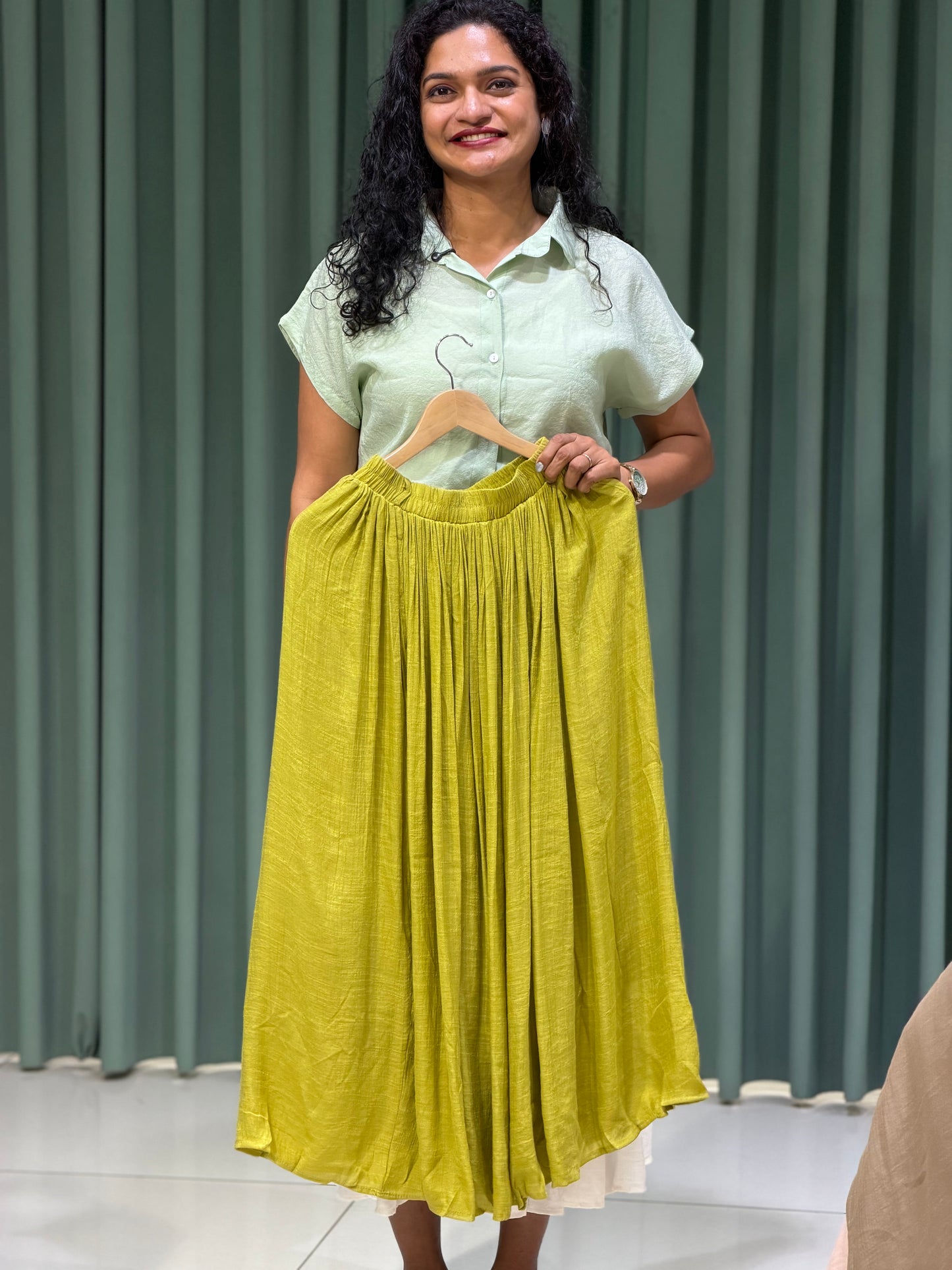 BUDGET BUY SKIRTS - IHA 30313