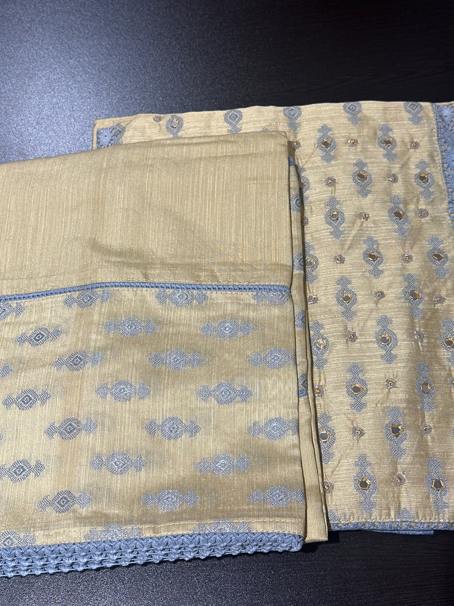 OFFER SALES UNSTITCHED SALWAR SUITS -  IHA 34150