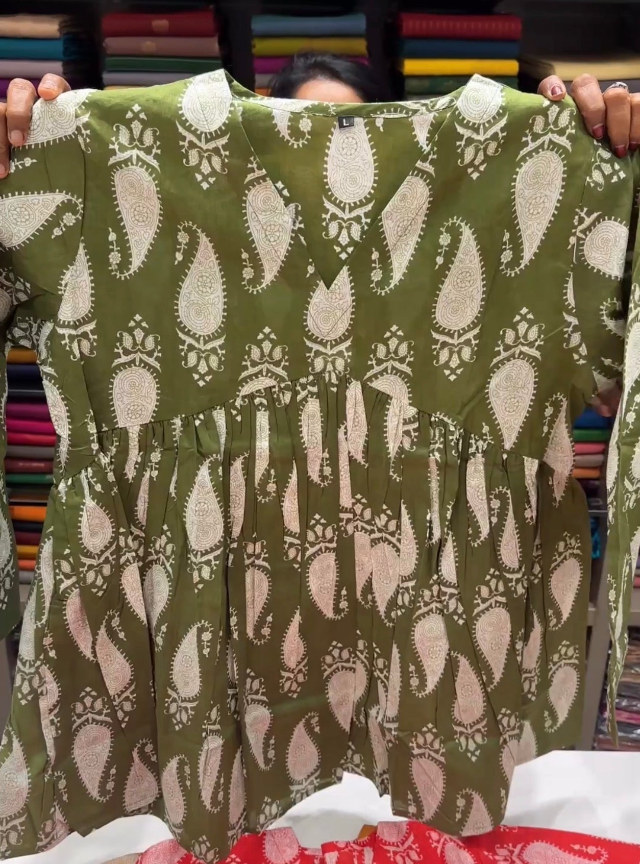 OFFER SALES PRINTED SHORT TOPS - IHA 34639