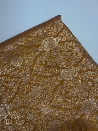 BANARASI RUNNING MATERAIL - IHA 34393