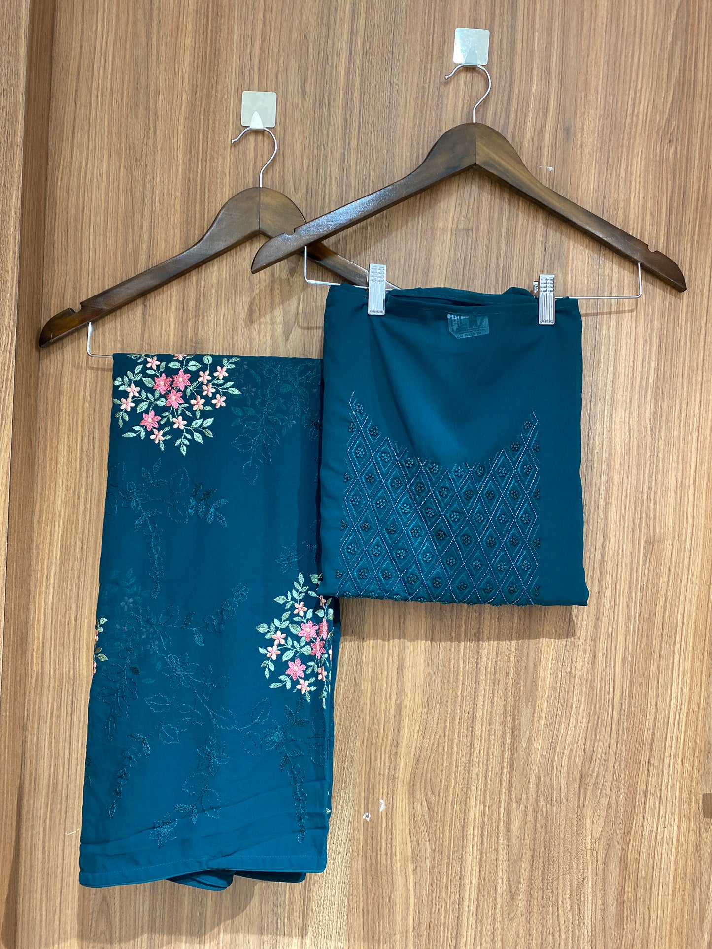 OFFER SALES UNSTITCHED SALWAR SUITS - IHA 26840