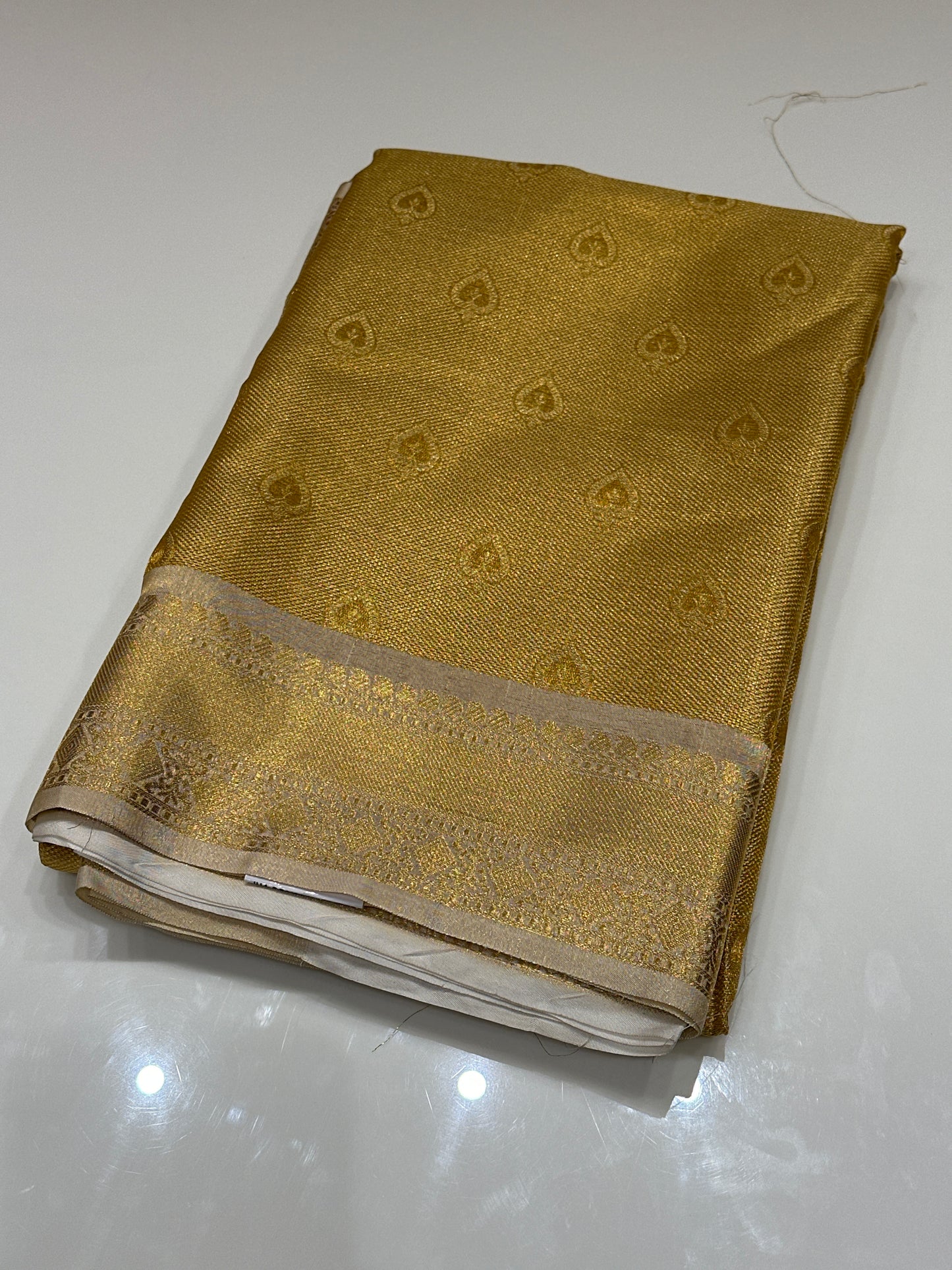 OFFER SALES SAREES - IHA 27172