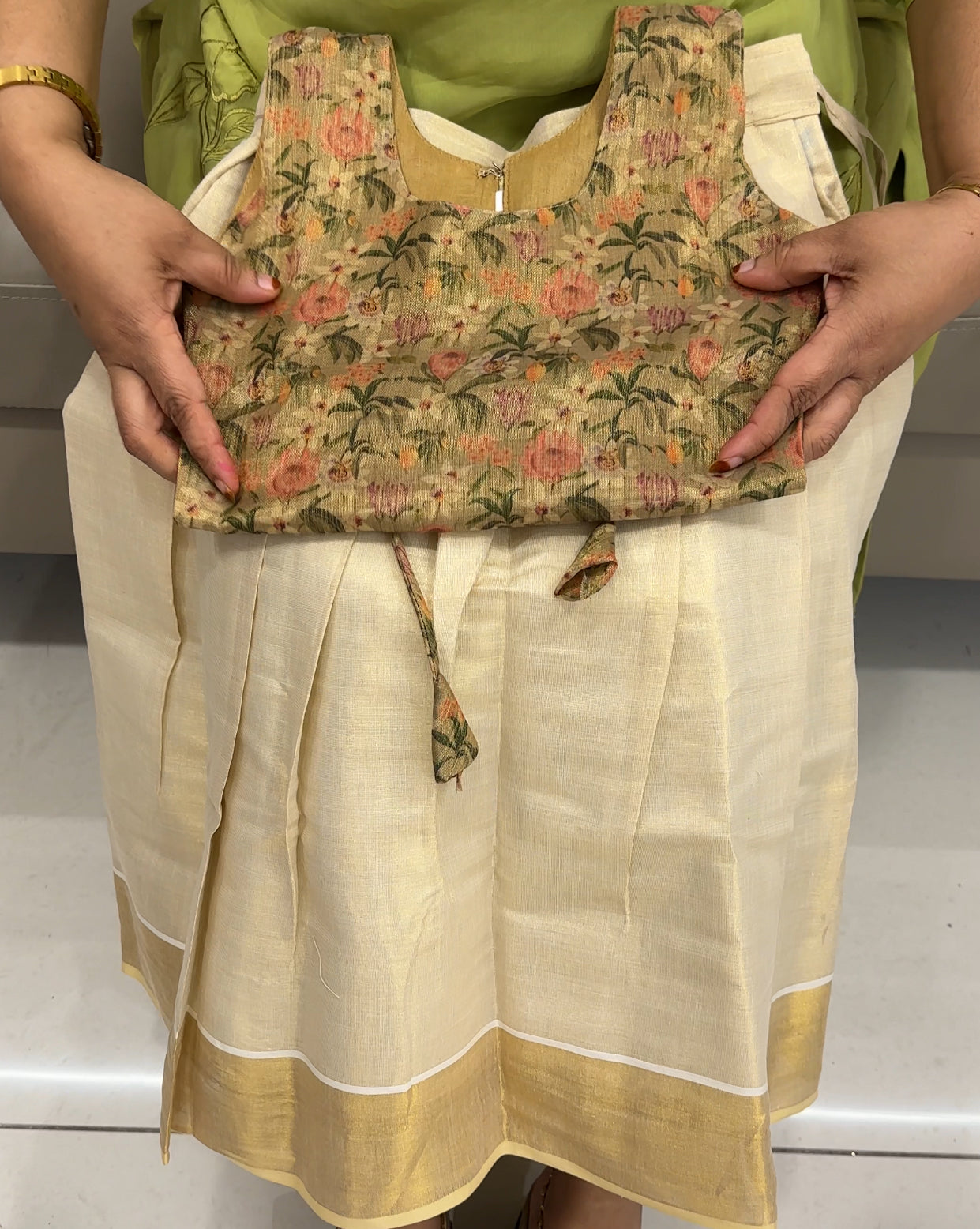 KIDS TISSUE CROP TOP AND SKIRTS - IHA 25383