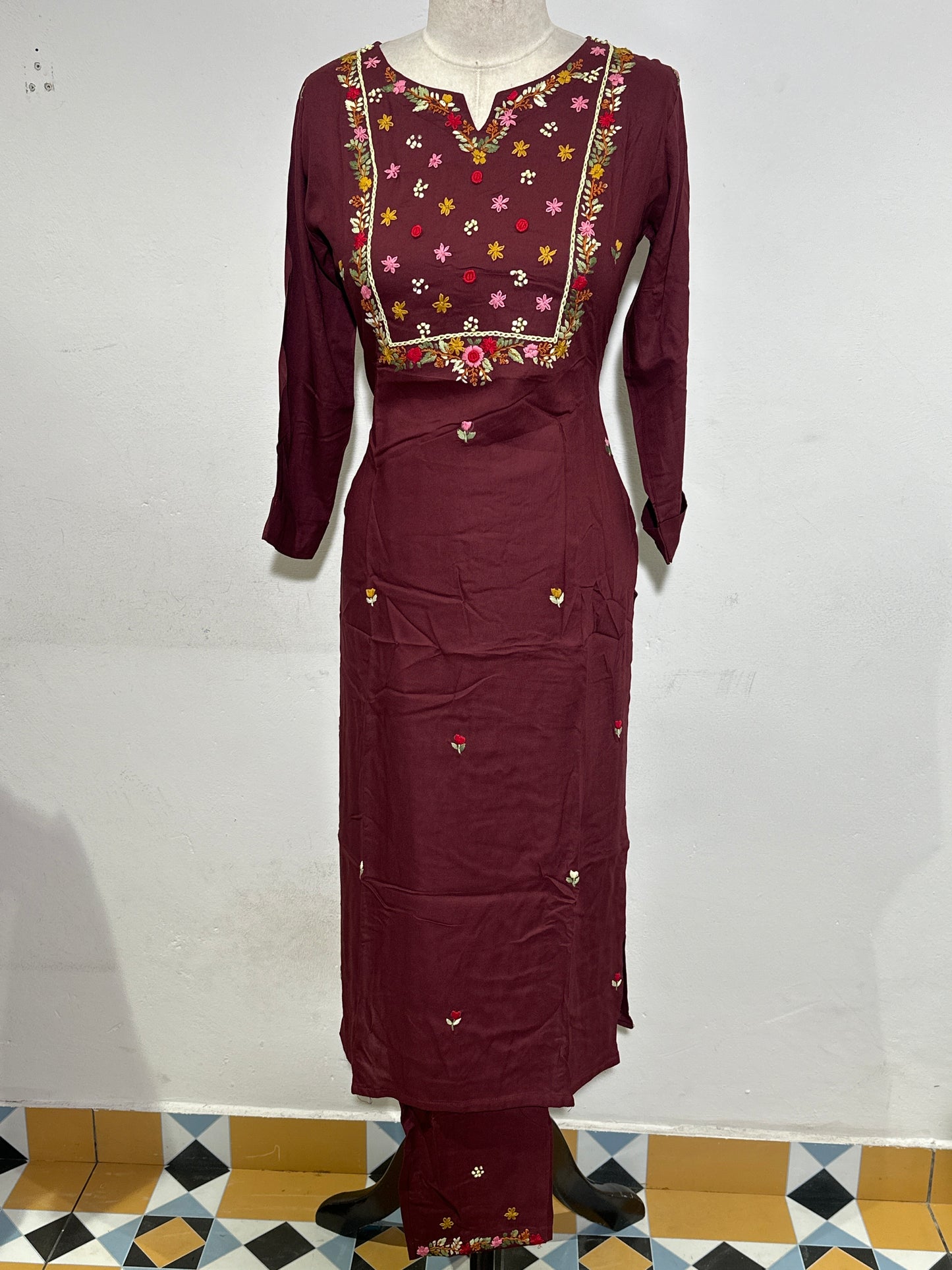 OFFER SALES TOP AND BOTTOM  -  IHA 34262