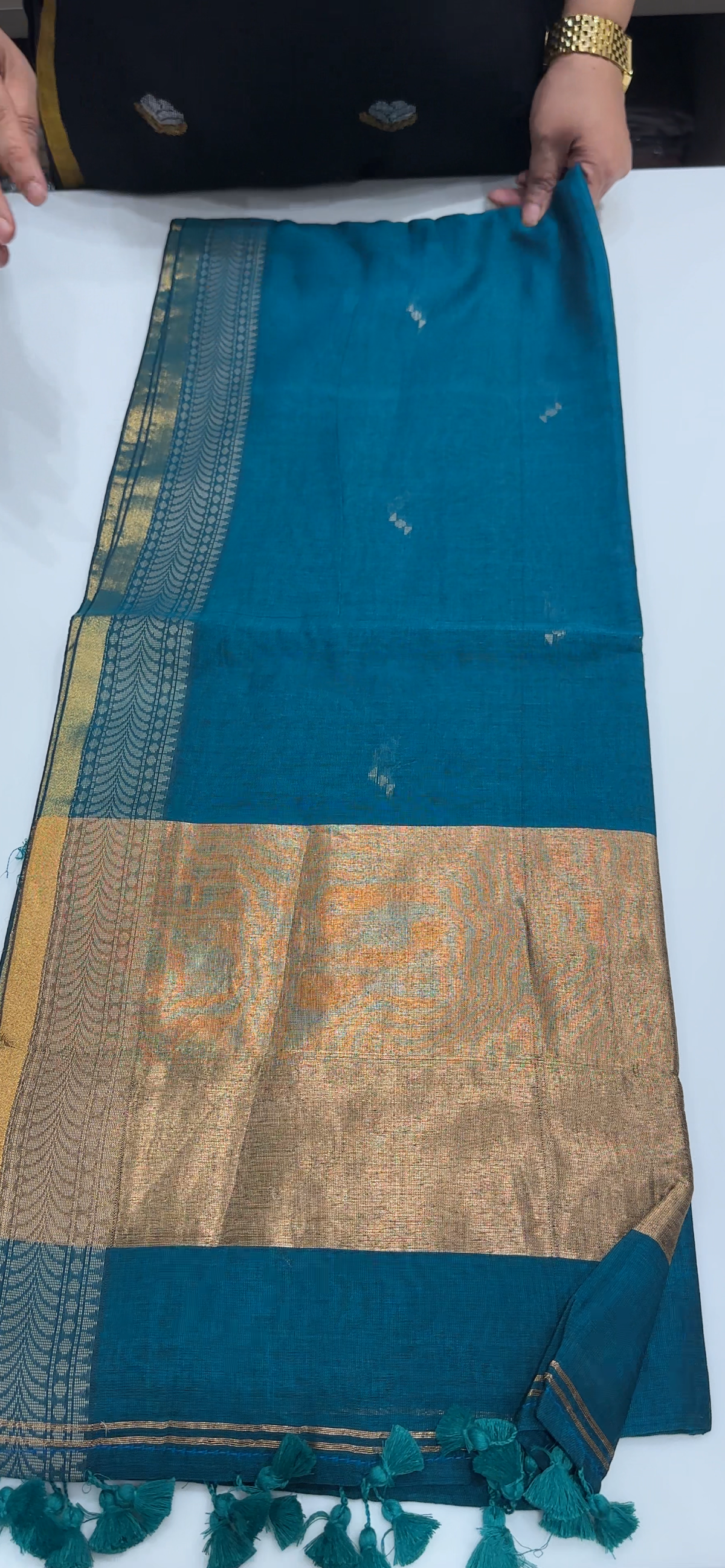 OFFER SALES SAREES - IHA 35468