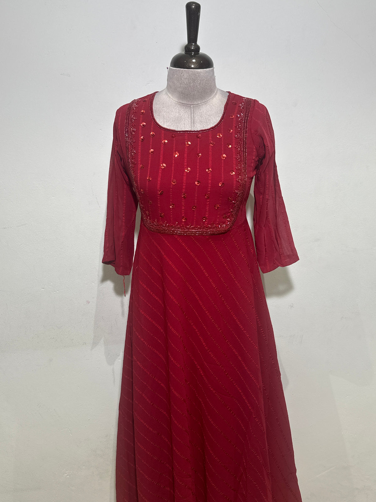 OFFER SALES TOP'S -  IHA 35796