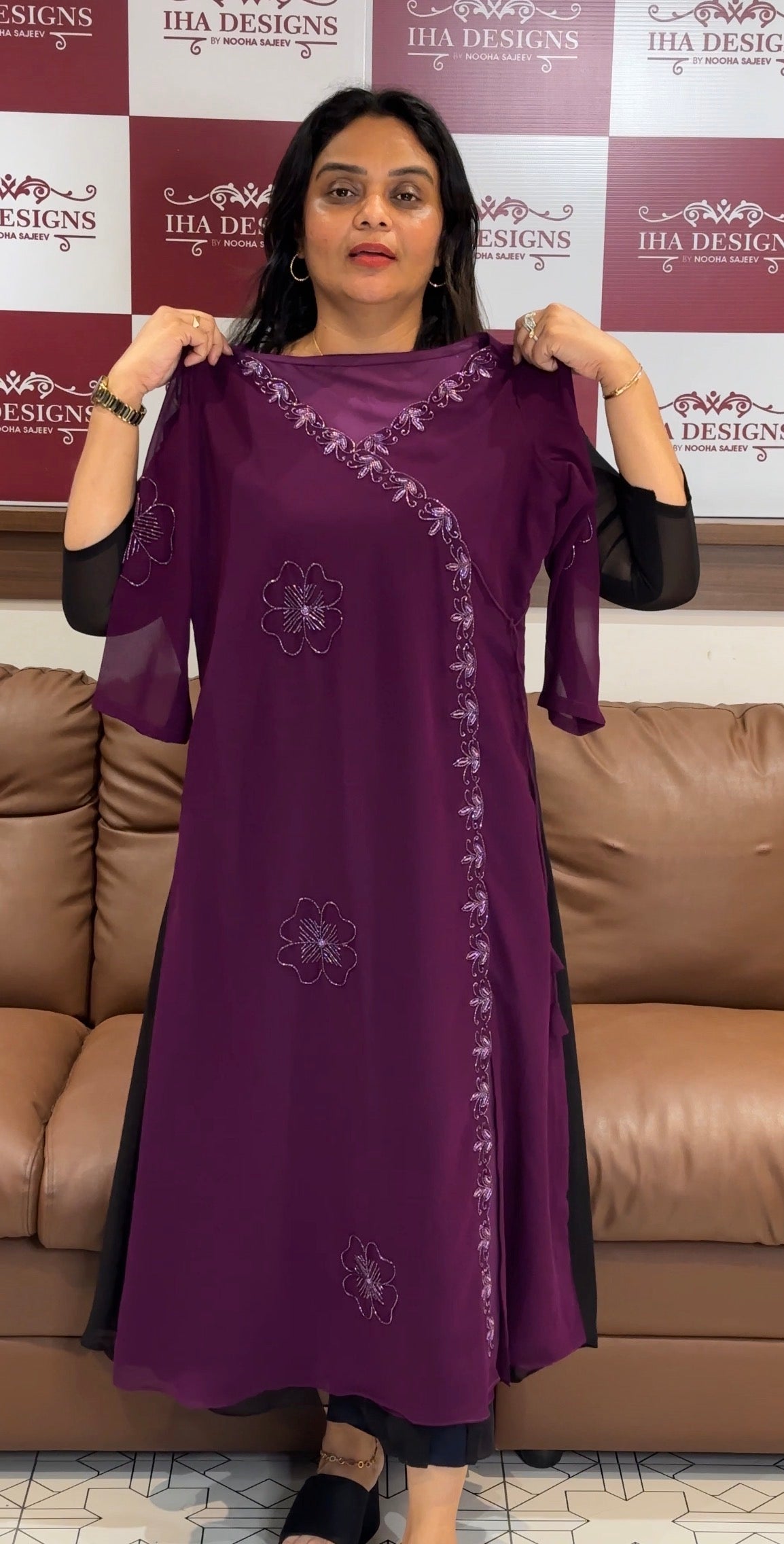IHA'S IN-HOUSE HAND WORKED ALINE TOPS - IHA 31201