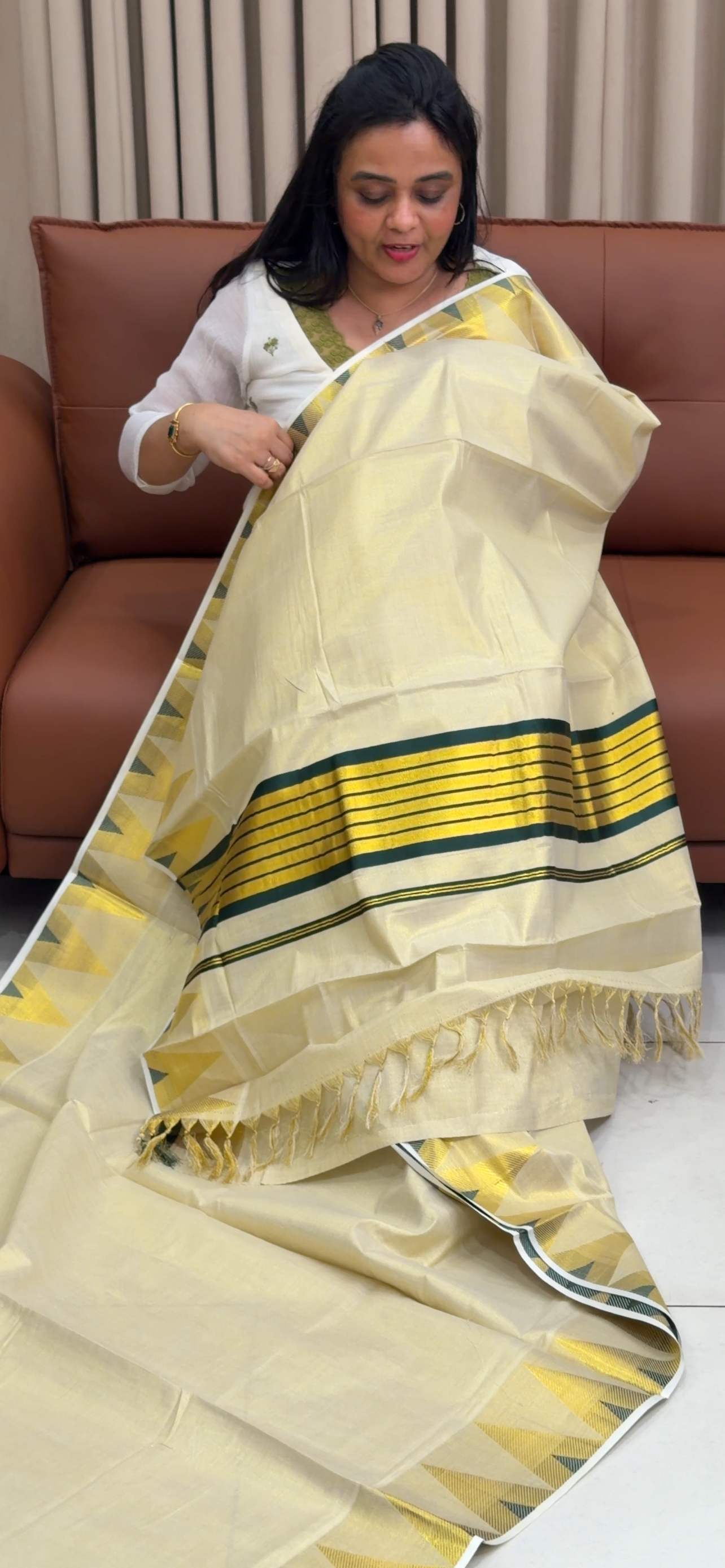 OFFER ONAM SAREES - IHA 34939