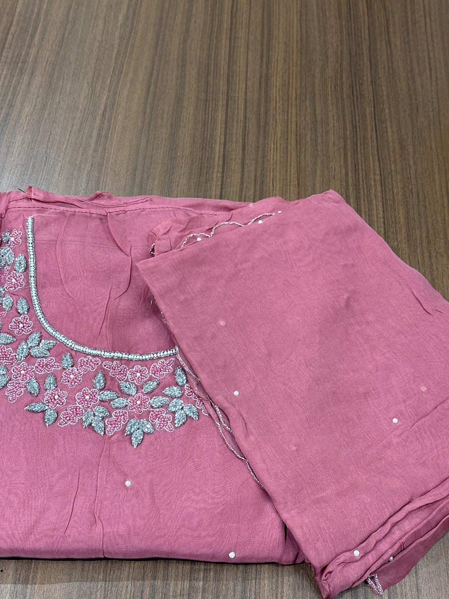 OFFER SALES UNSTITCHED SALWAR SUITS -  IHA 34050