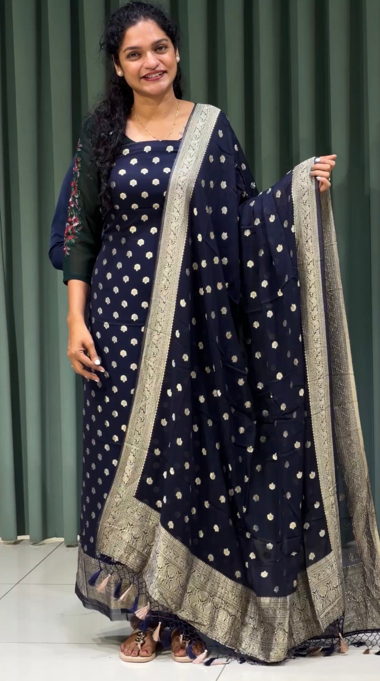 GEORGETTE BANARASI UNSTITCHED SALWAR SUITS - IHA 33189