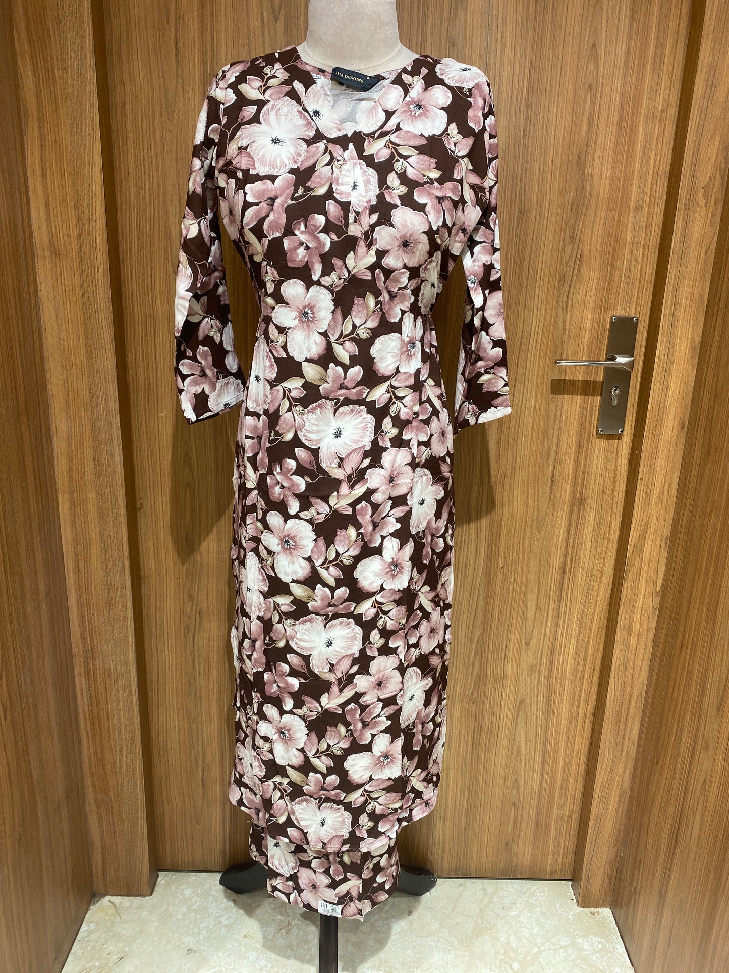 OFFER SALES TOP AND BOTTOM - IHA 27066