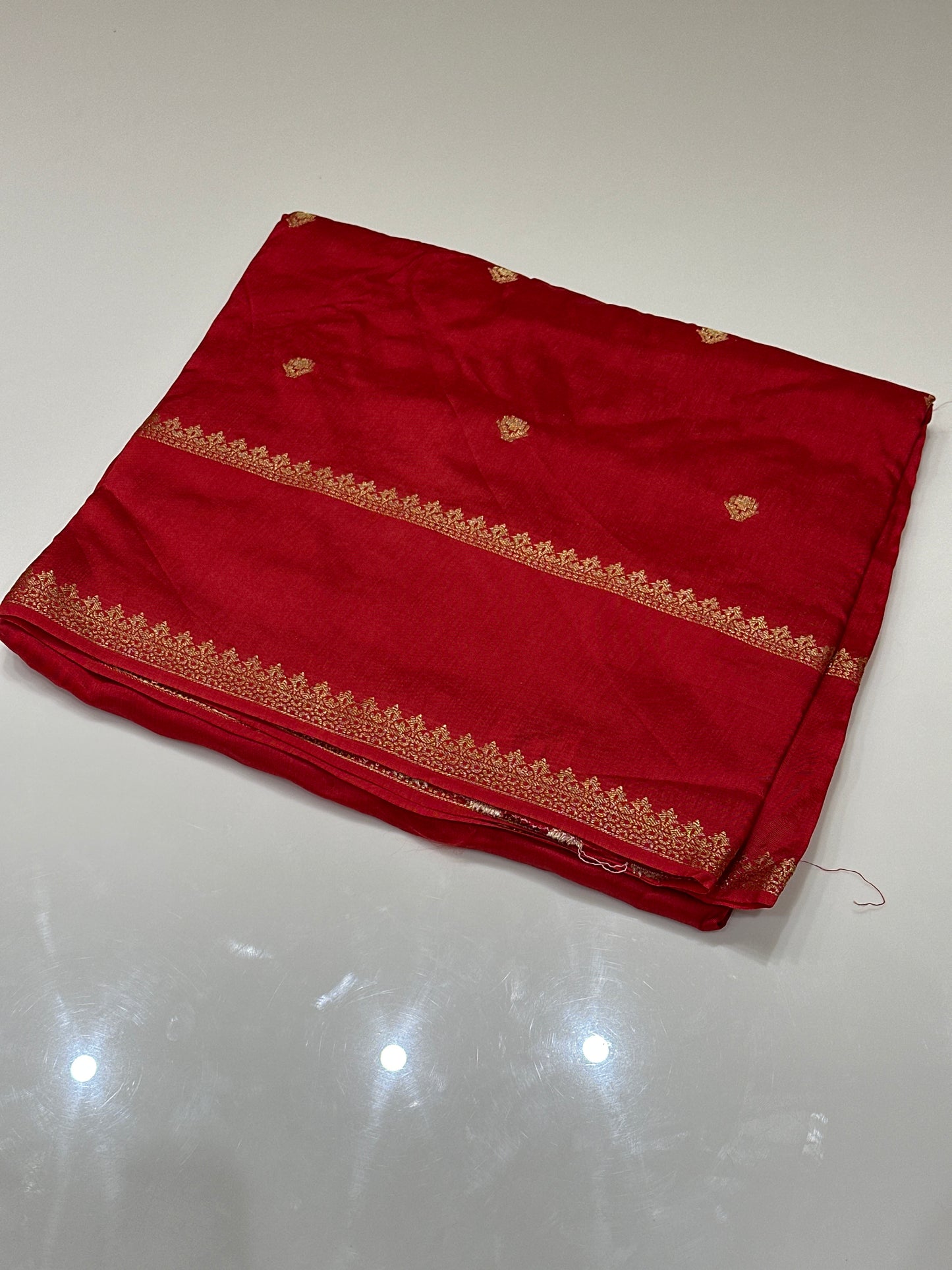 OFFER SALES SAREES - IHA 27131