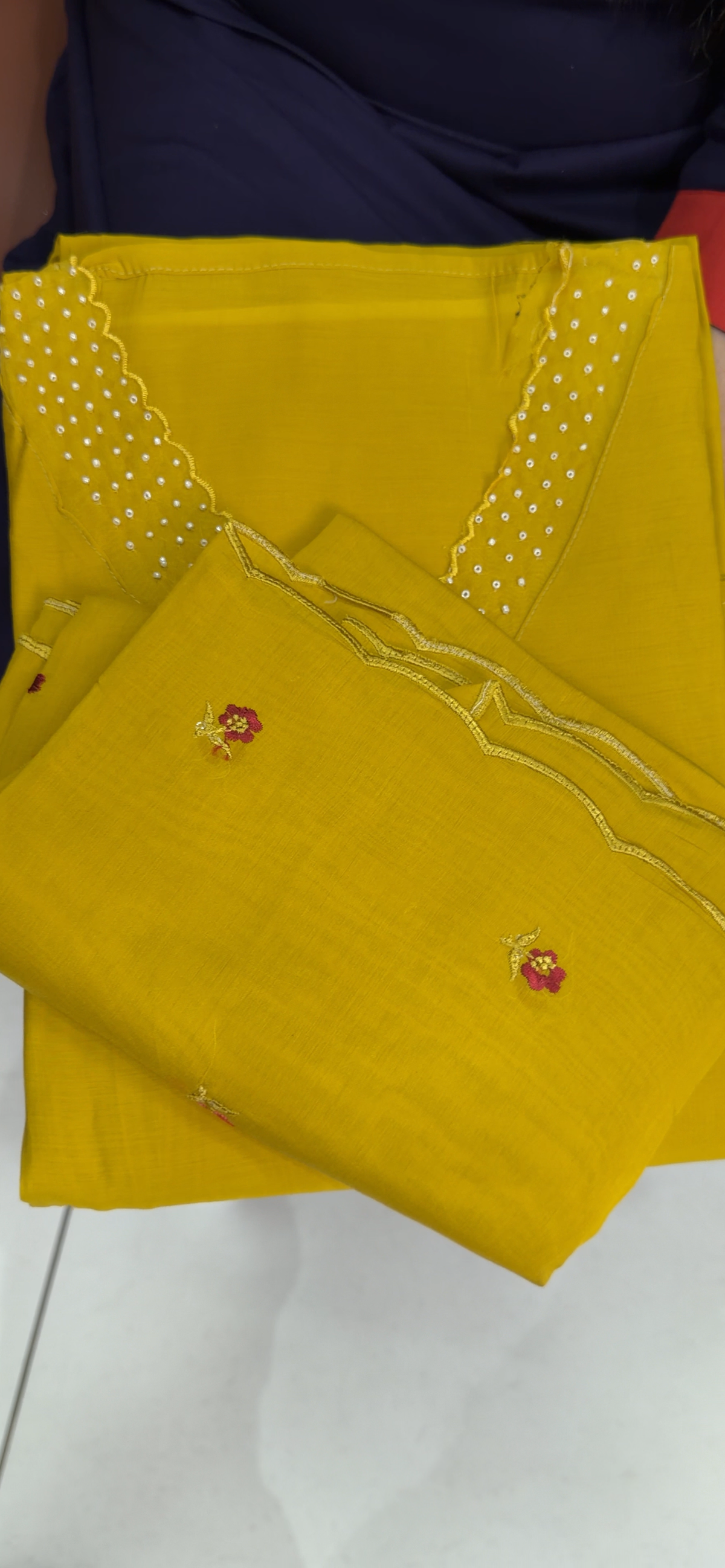 OFFER SALES UNSTITCHED SALWAR SUITS - IHA 35413