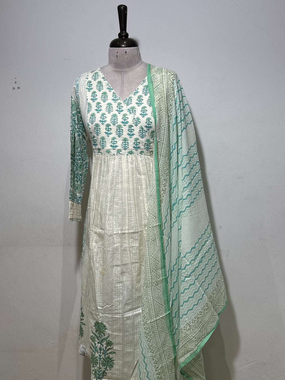 OFFER SALES TOP AND  BOTTOM  -  IHA 35451