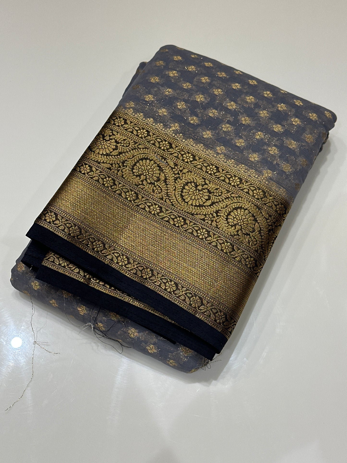 OFFER SALES SAREES - IHA 27131