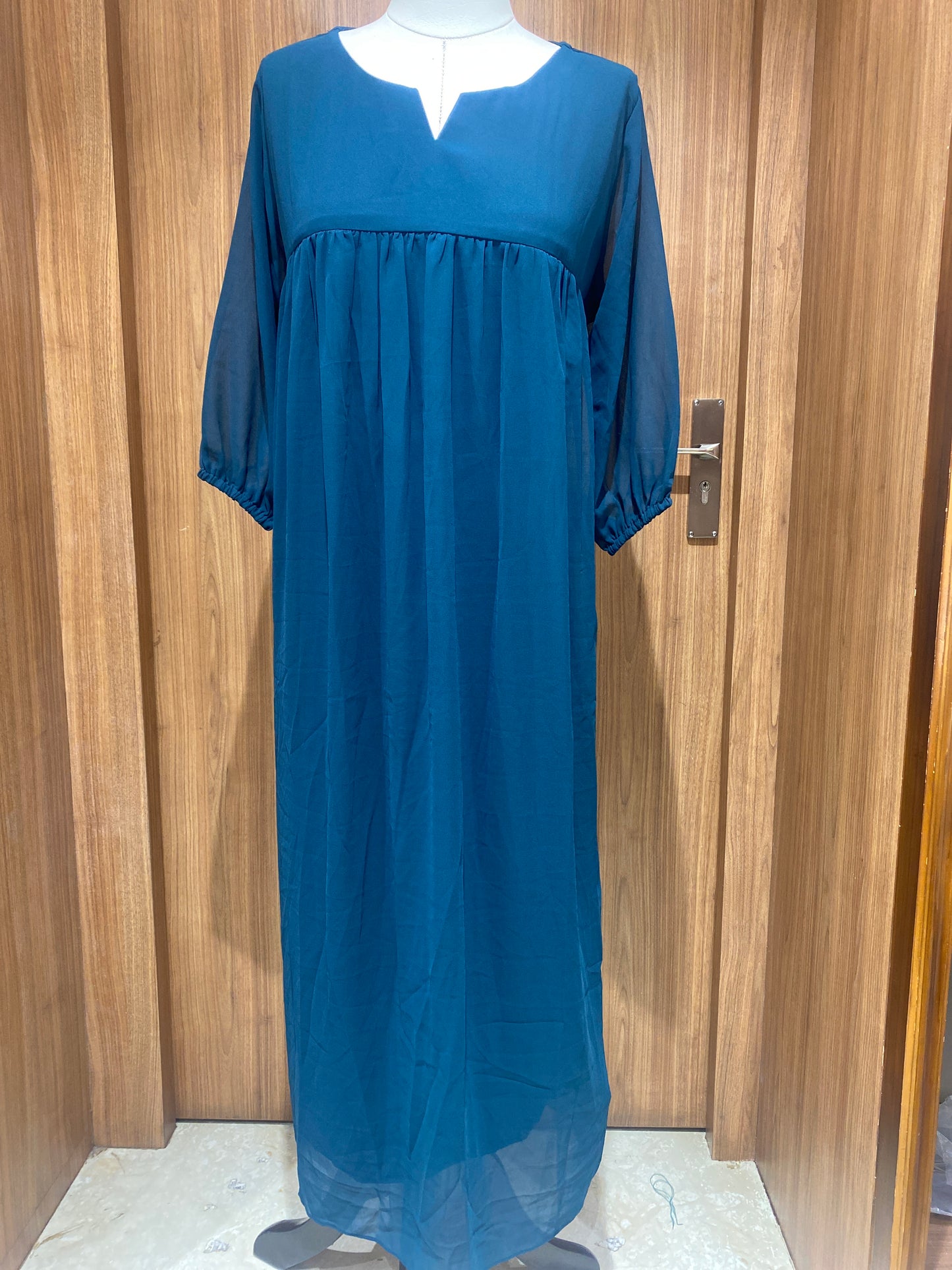 OFFER SALES TOPS COLLECTIONS - IHA 26995