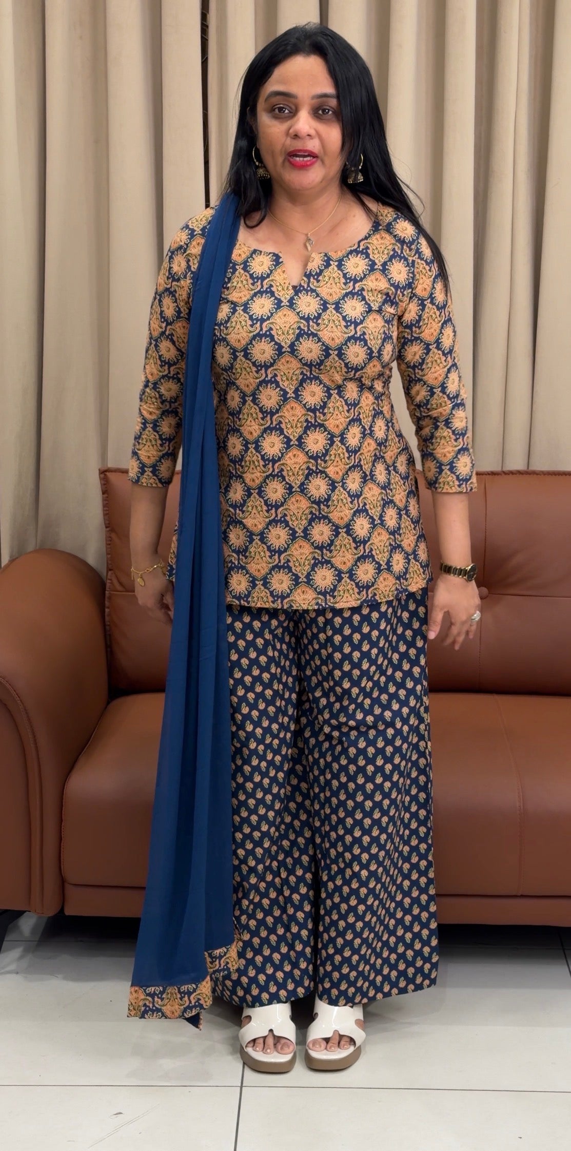 IHA'S IN-HOUSE PRINTED SHORT TOP,BOTTOM AND DUPATTA - IHA 35717